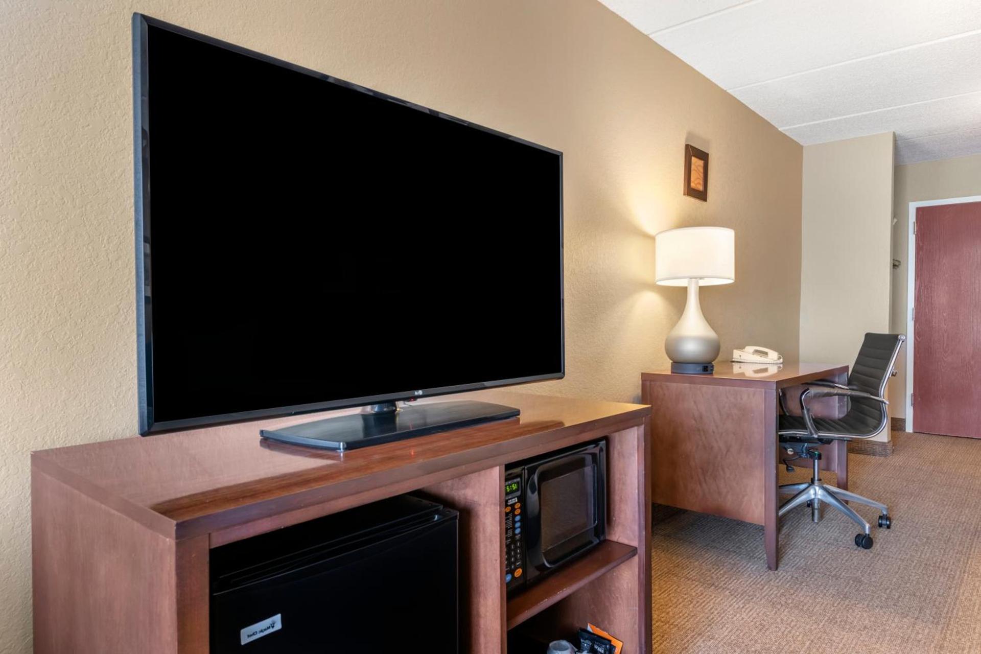 Comfort Inn & Suites Orlando North photo 44
