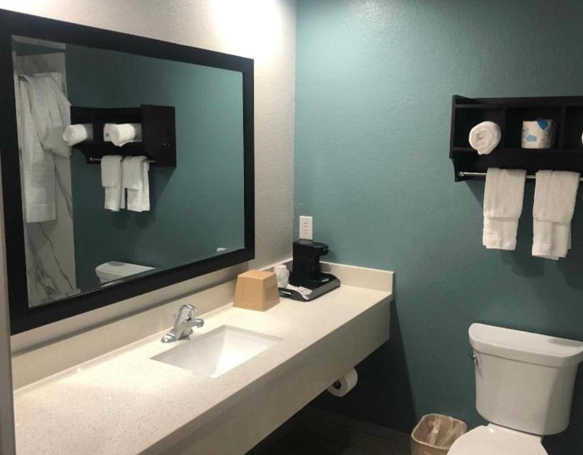 Hotel Blue Spring photo 4