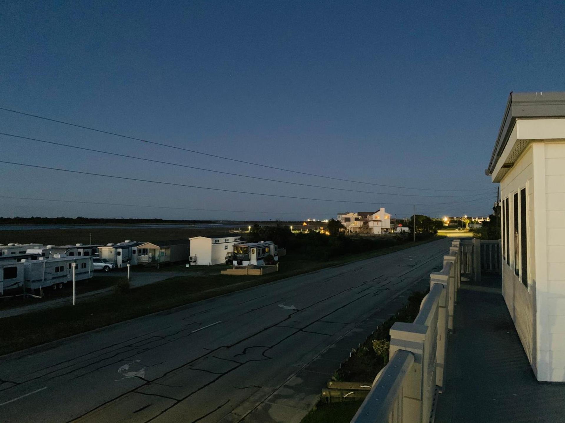 Sand Dollar Motel photo 12
