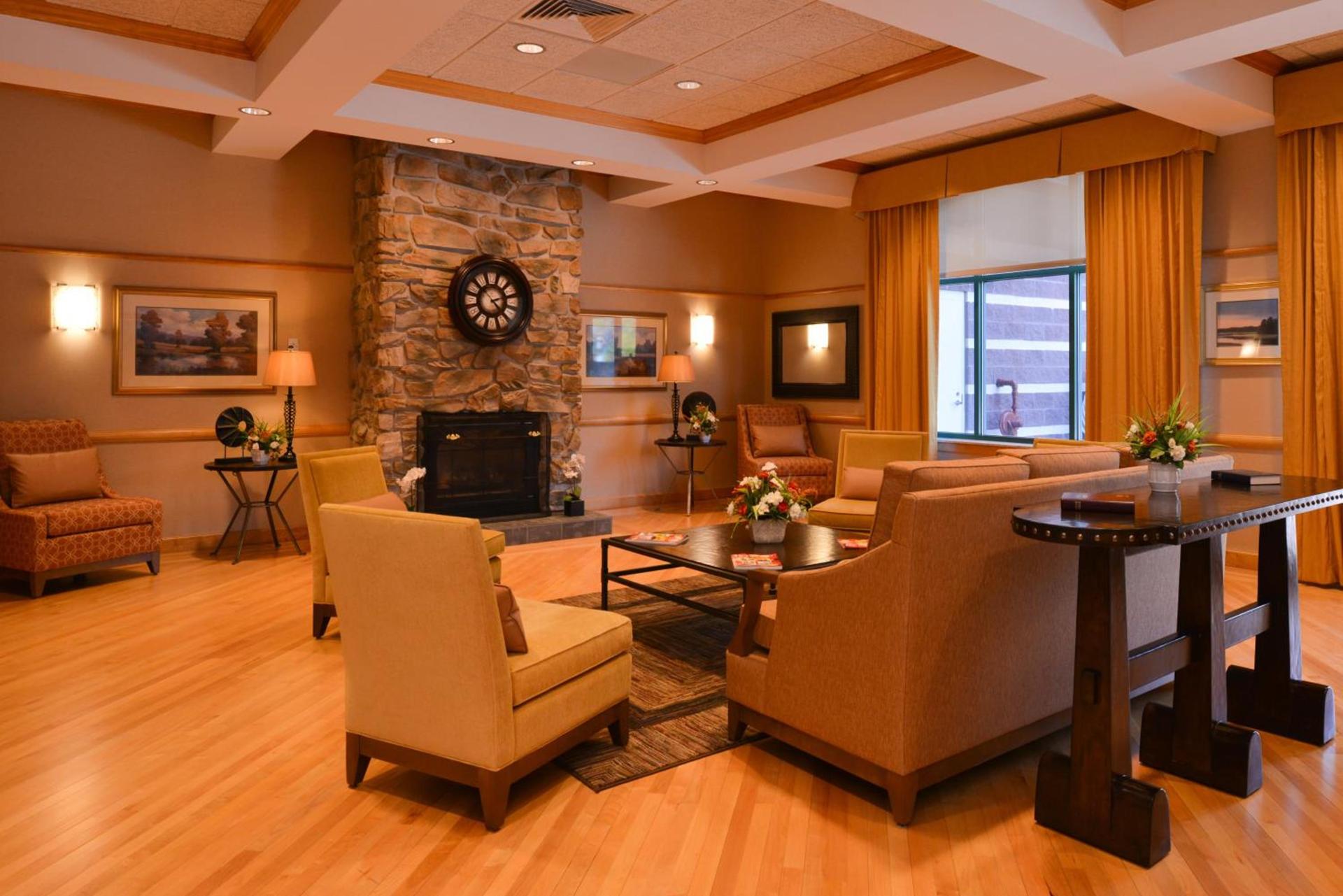 Holiday Inn Express Breezewood by IHG photo 4