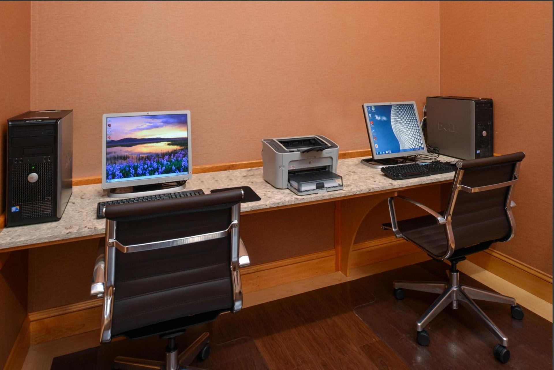 Holiday Inn Express Breezewood by IHG photo 10