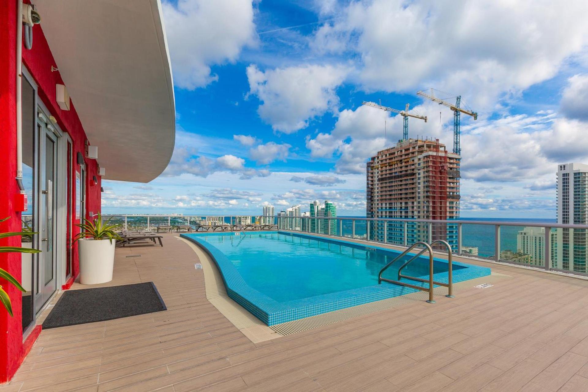 Private Ocean Luxury Condos at Beachwalk Resort photo 6