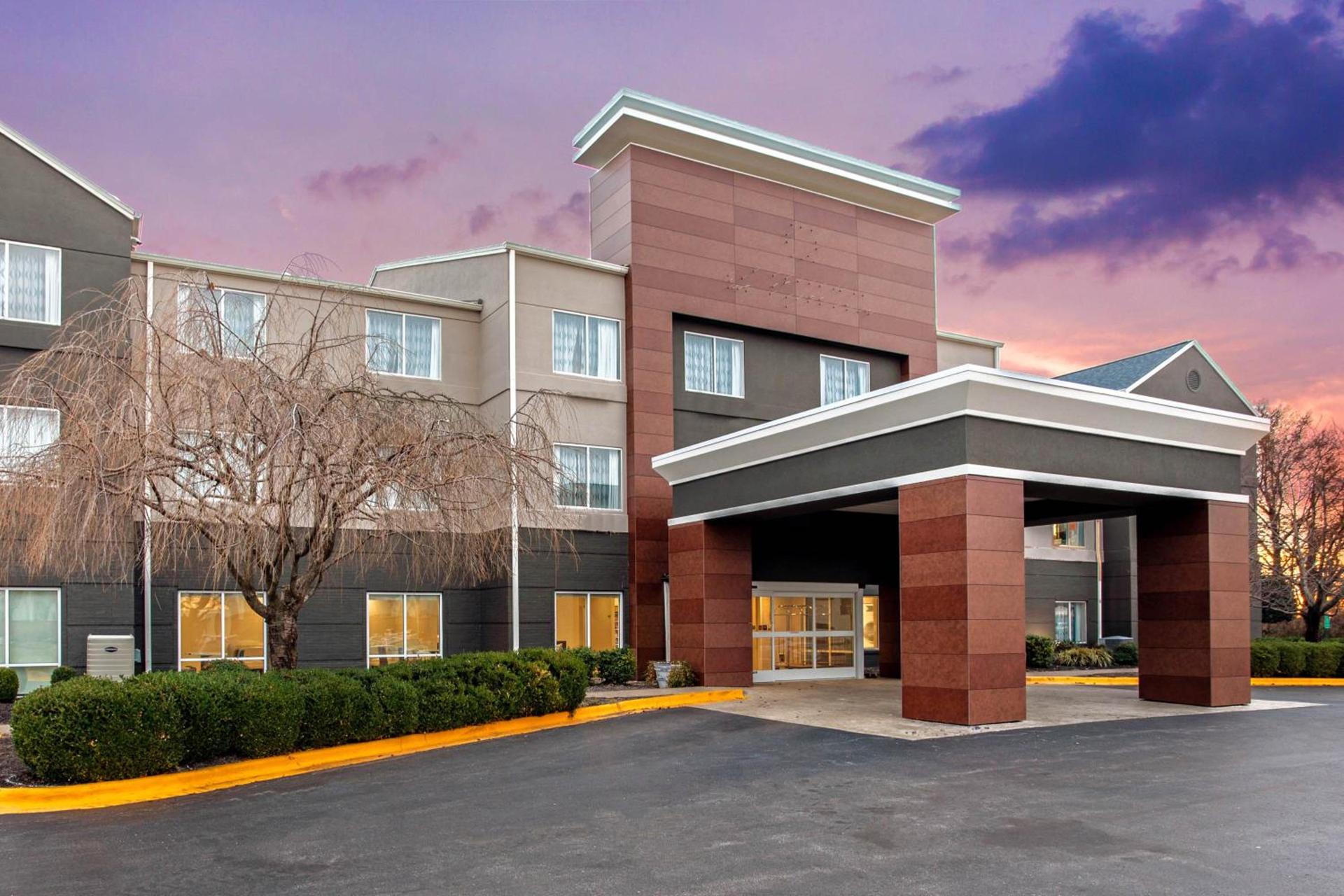 La Quinta by Wyndham Hopkinsville photo 20