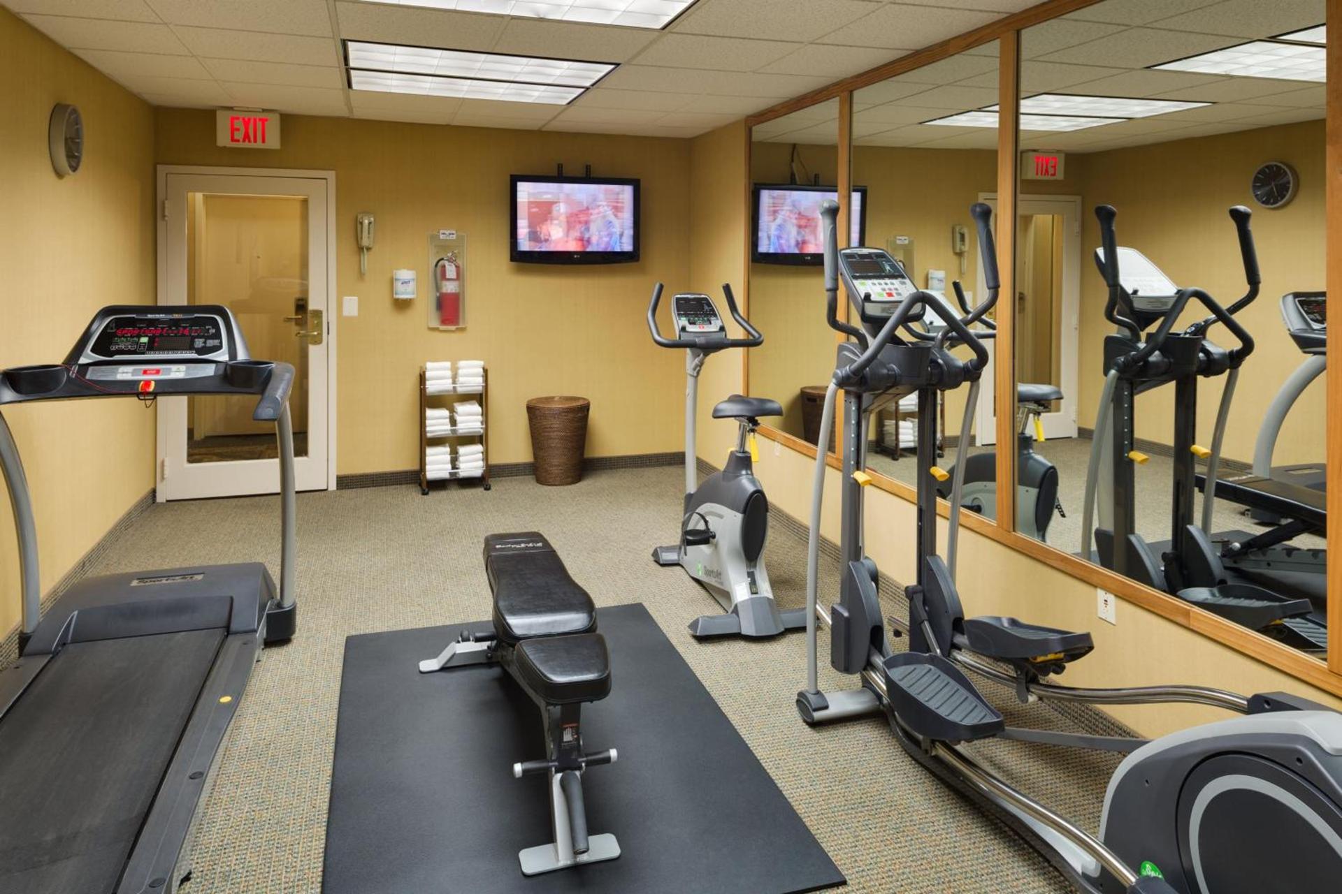 Holiday Inn Express Southington by IHG photo 16