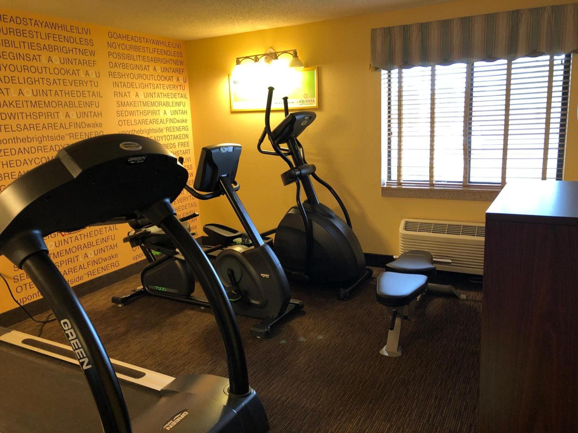 La Quinta by Wyndham Plattsburgh photo 10