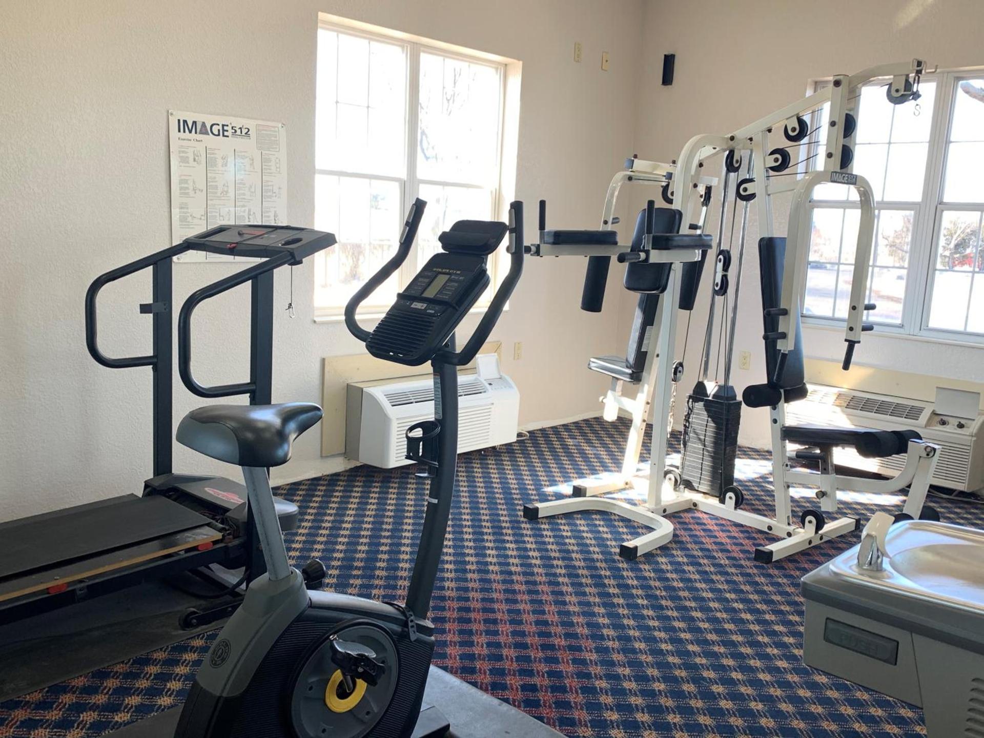 Microtel Inn & Suites by Wyndham Fond Du Lac photo 16