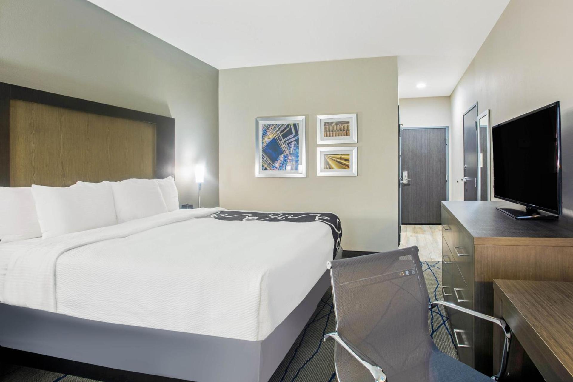La Quinta by Wyndham Ponca City photo 11