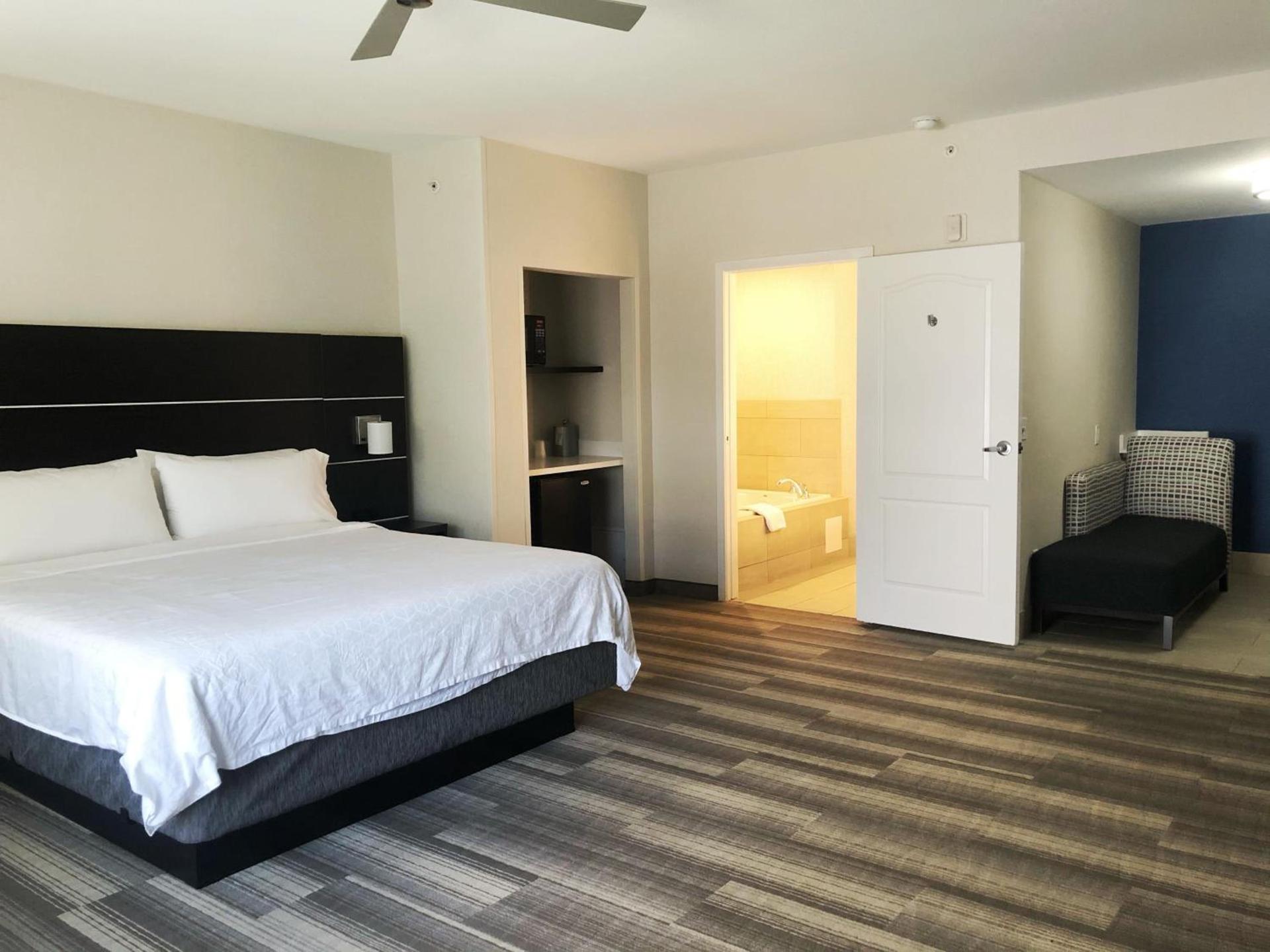Holiday Inn Express Hotel & Suites El Dorado Hills by IHG photo 45