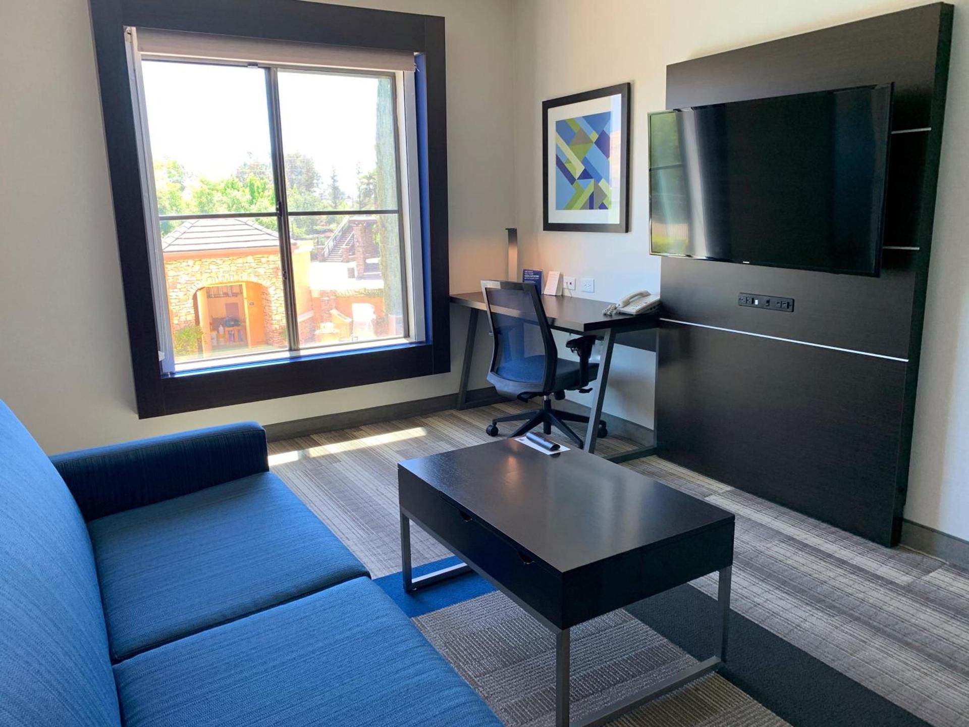 Holiday Inn Express Hotel & Suites El Dorado Hills by IHG photo 50