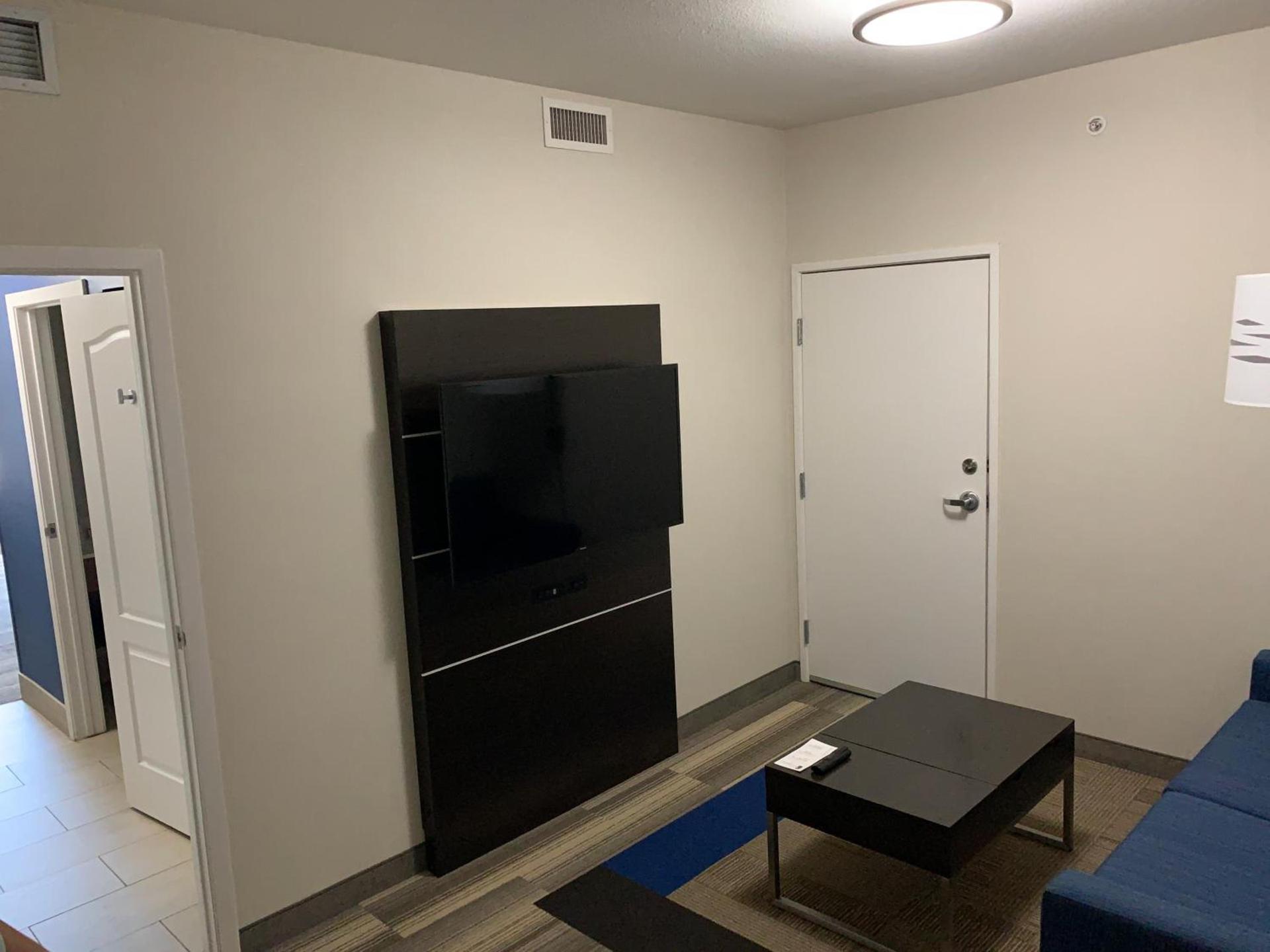 Holiday Inn Express Hotel & Suites El Dorado Hills by IHG photo 32