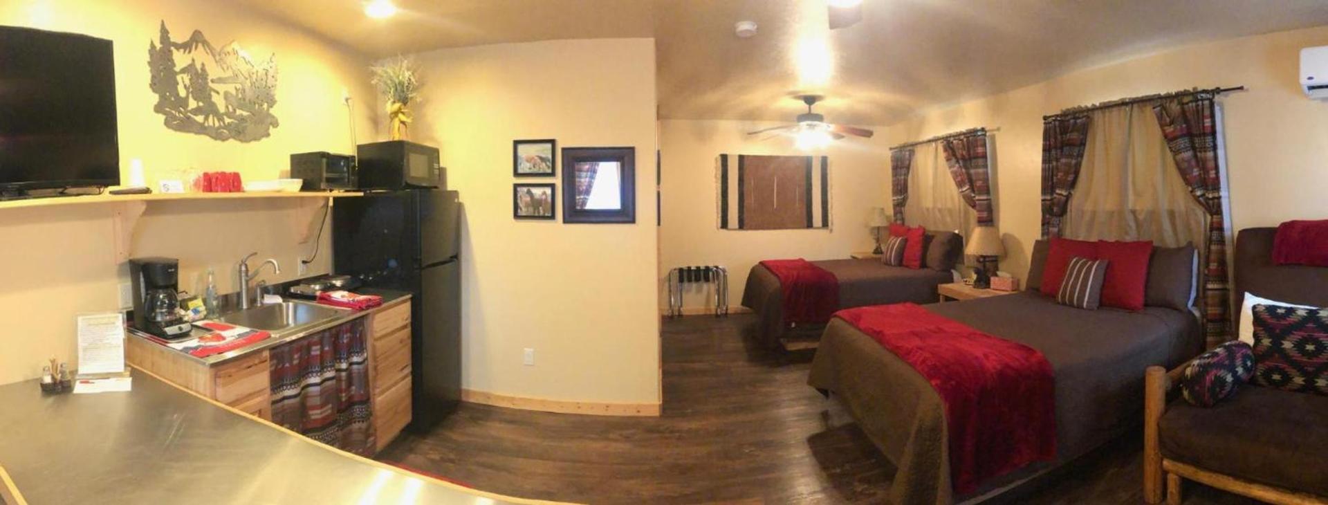 Alpaca Inn, The photo 20