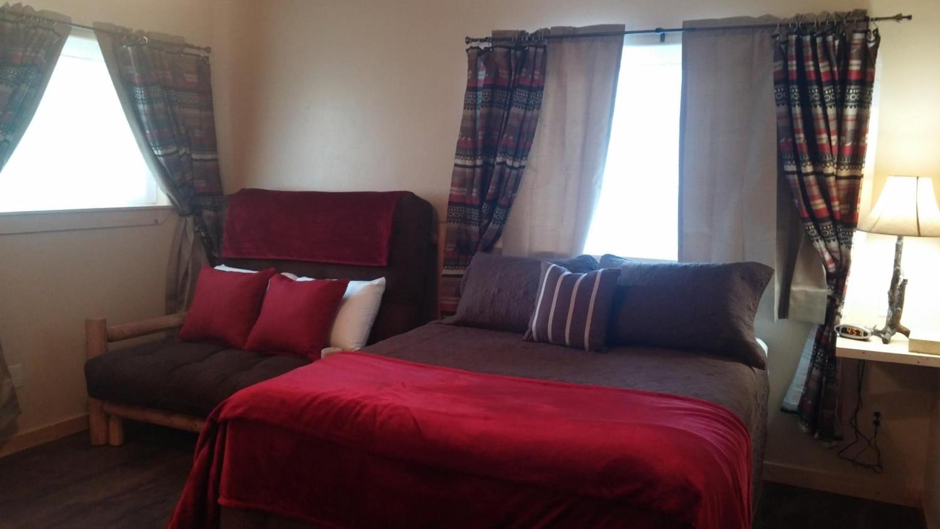Alpaca Inn, The photo 4