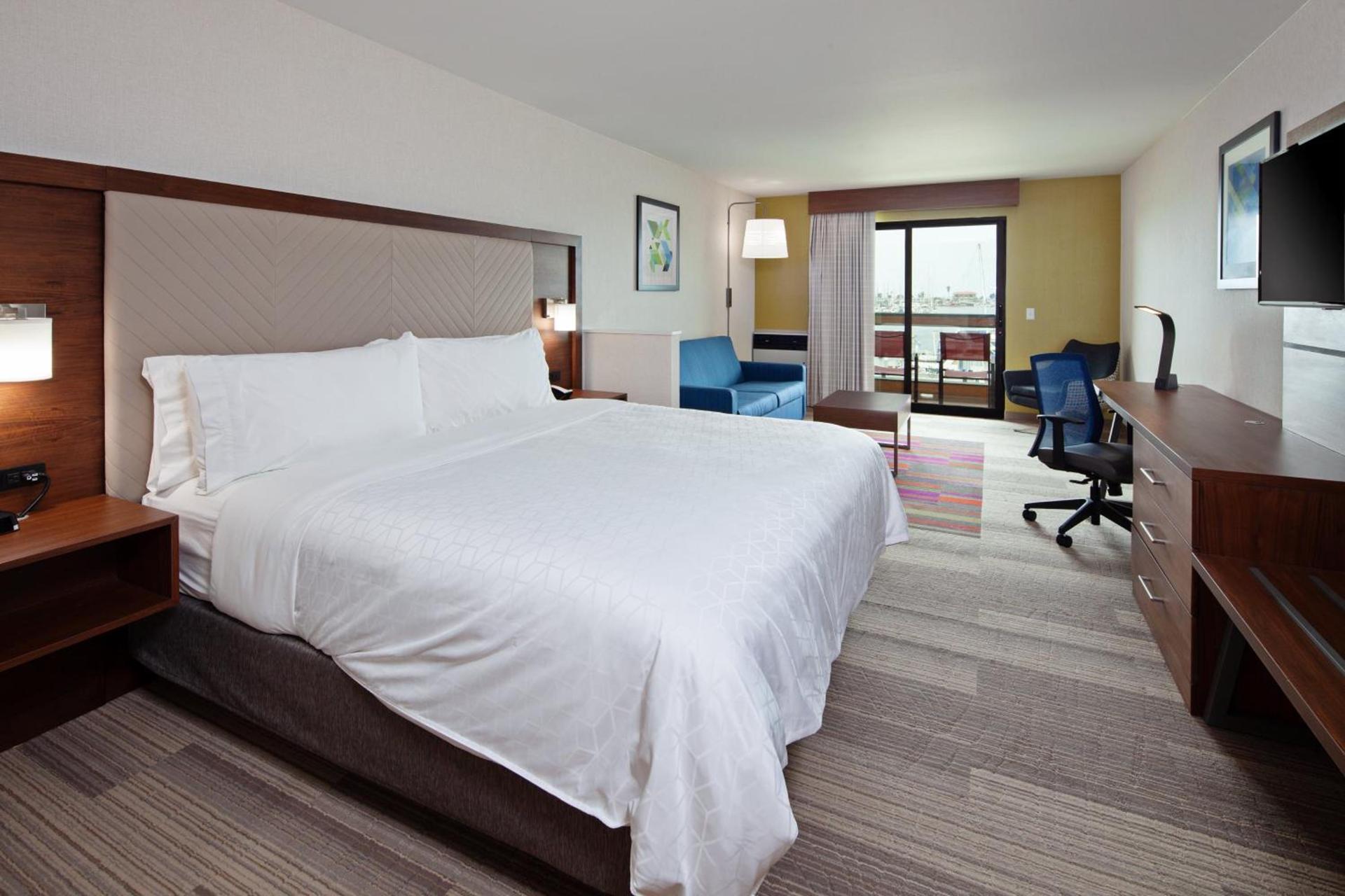 Holiday Inn Express Hotel & Suites Ventura Harbor by IHG photo 21