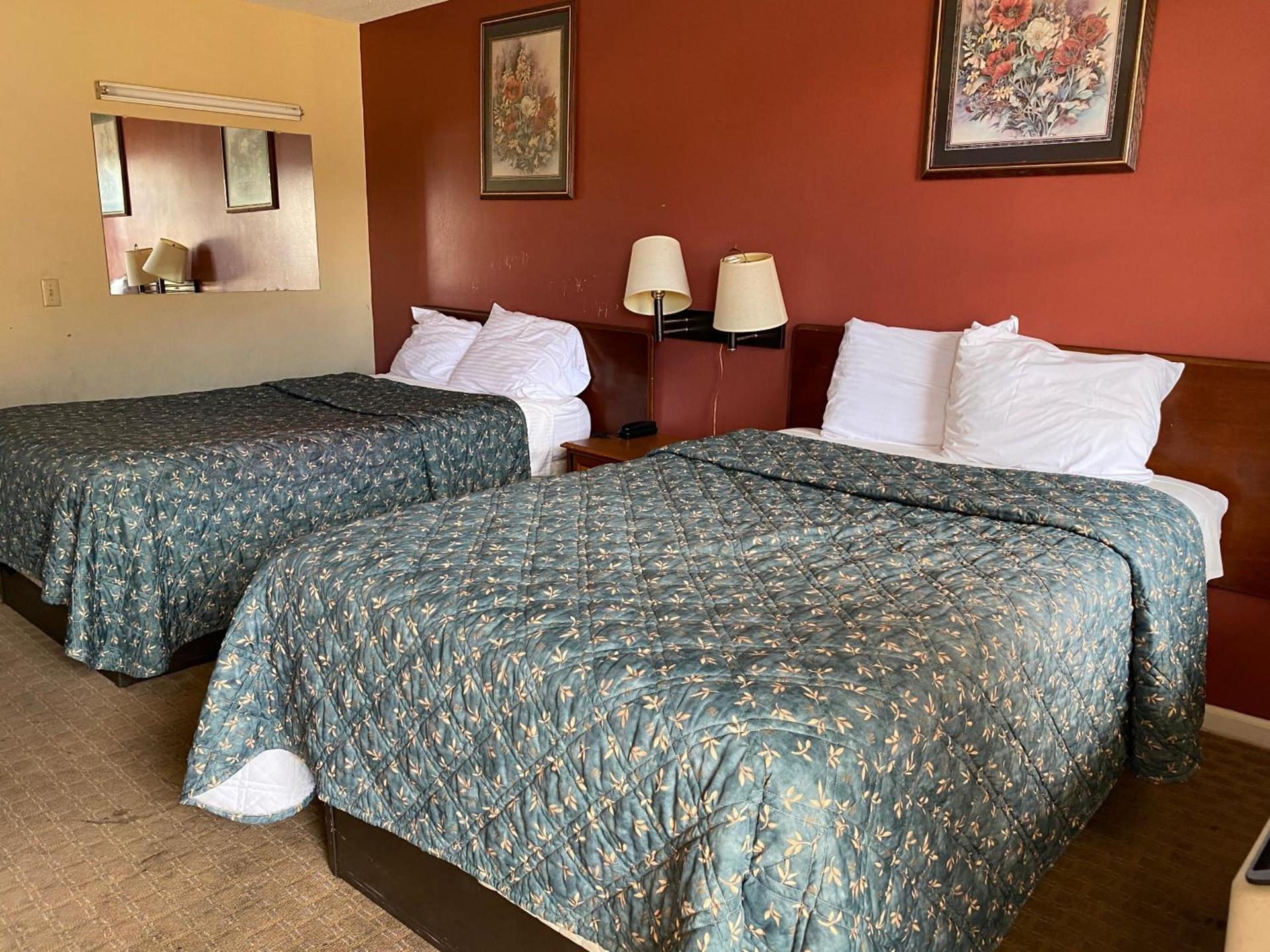 Budget Inn photo 23