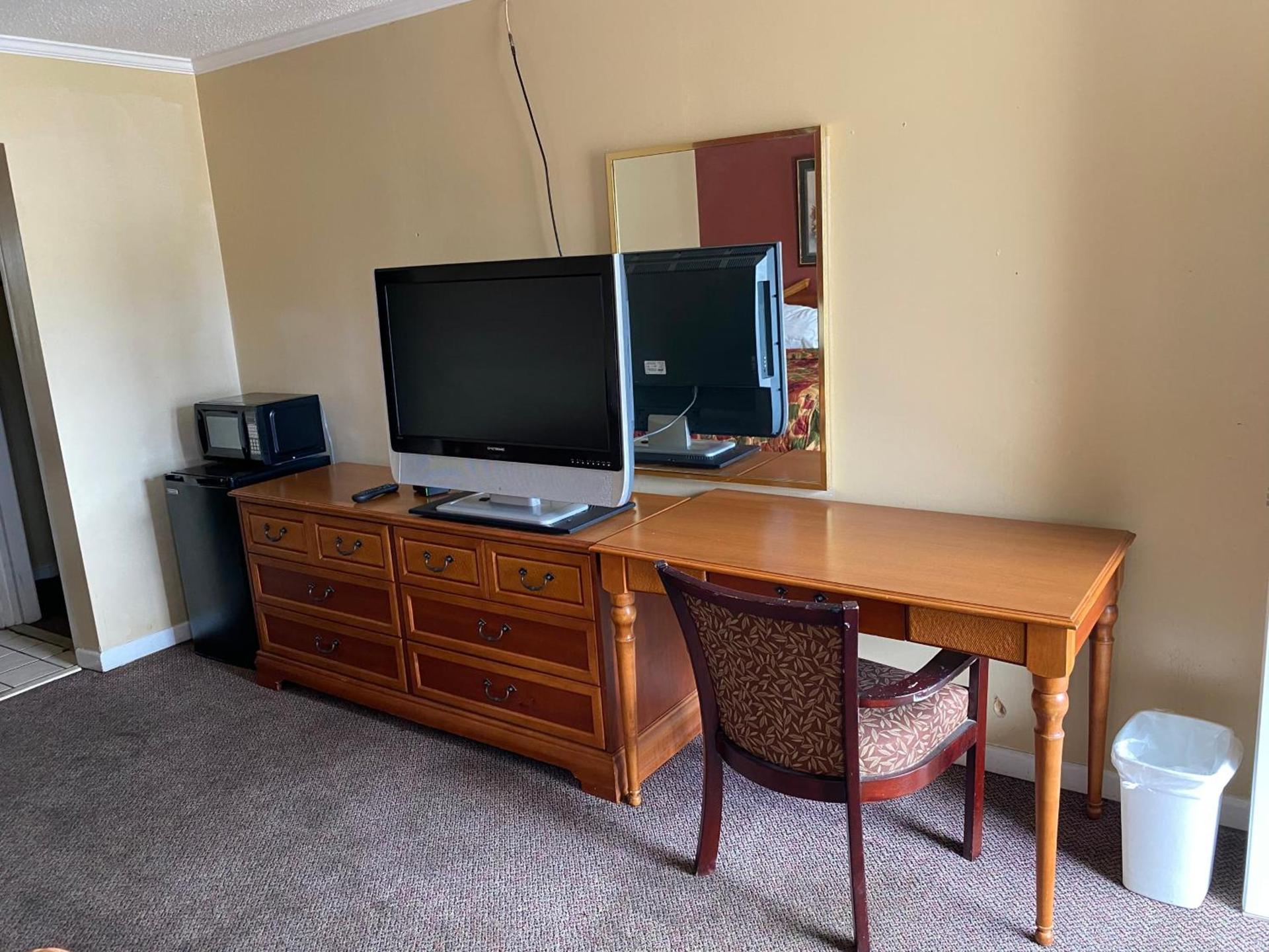 Budget Inn photo 20