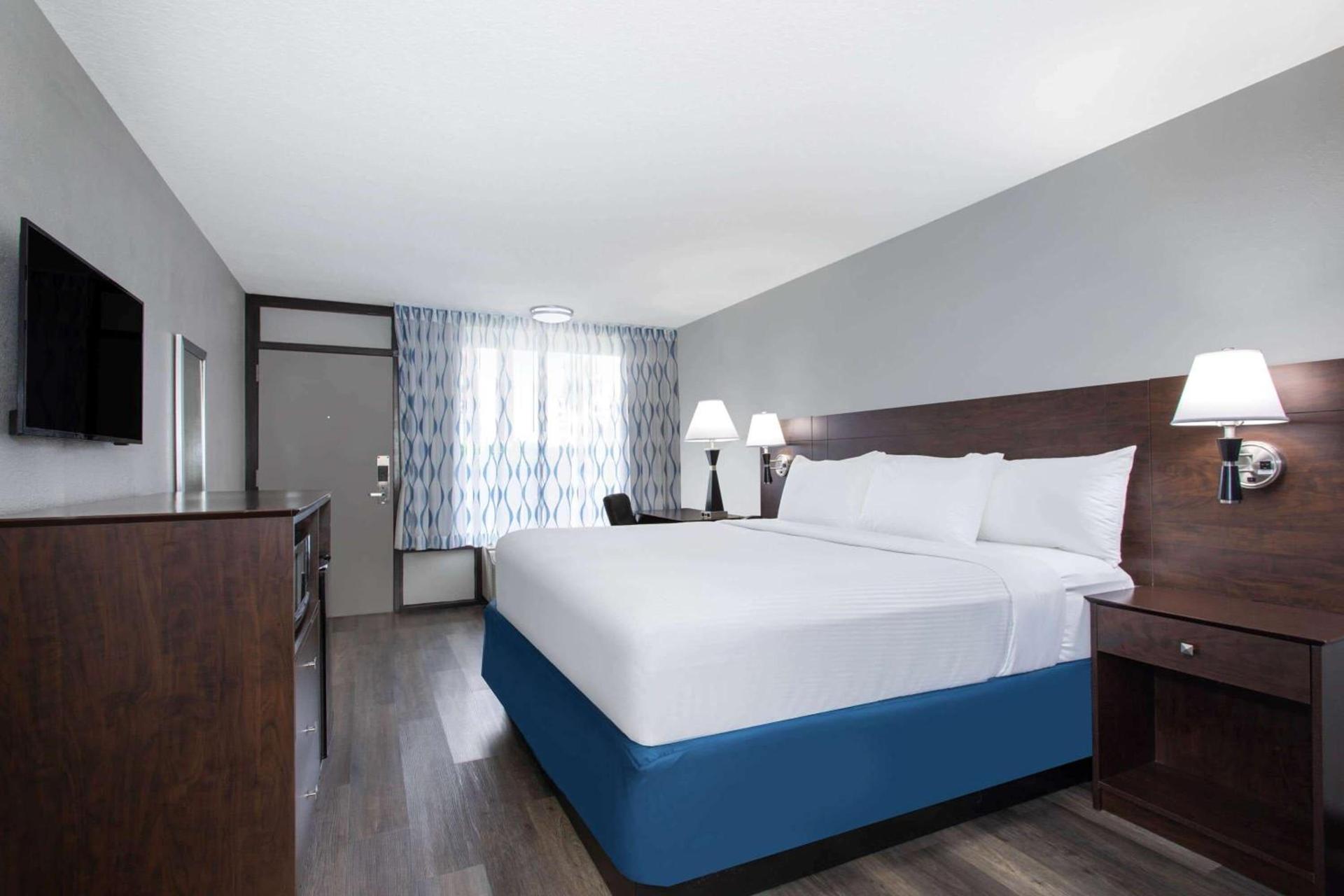 Days Inn by Wyndham Orlando Conv. Center/International Dr photo 20