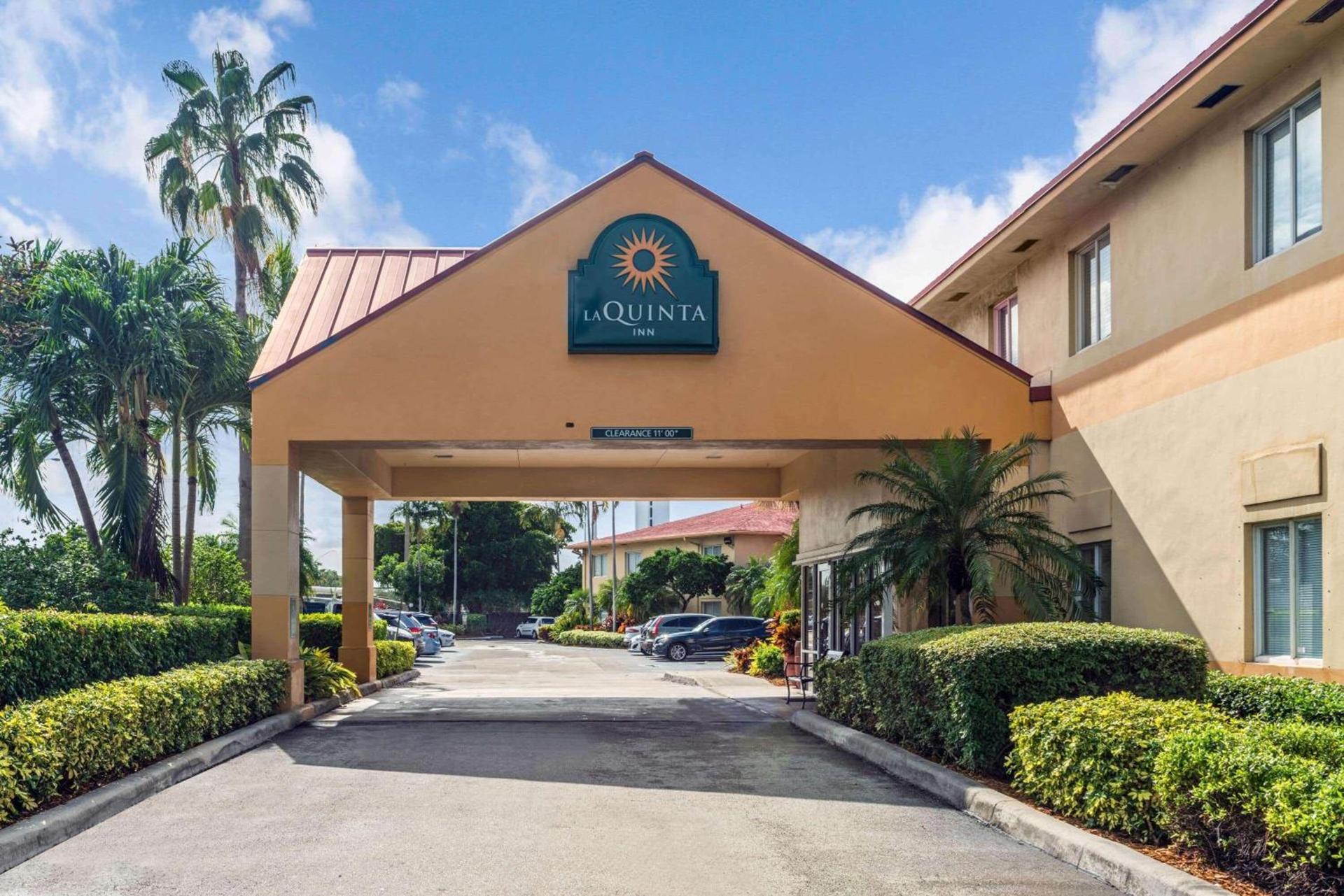 La Quinta by Wyndham Fort Lauderdale Pompano Beach photo 3