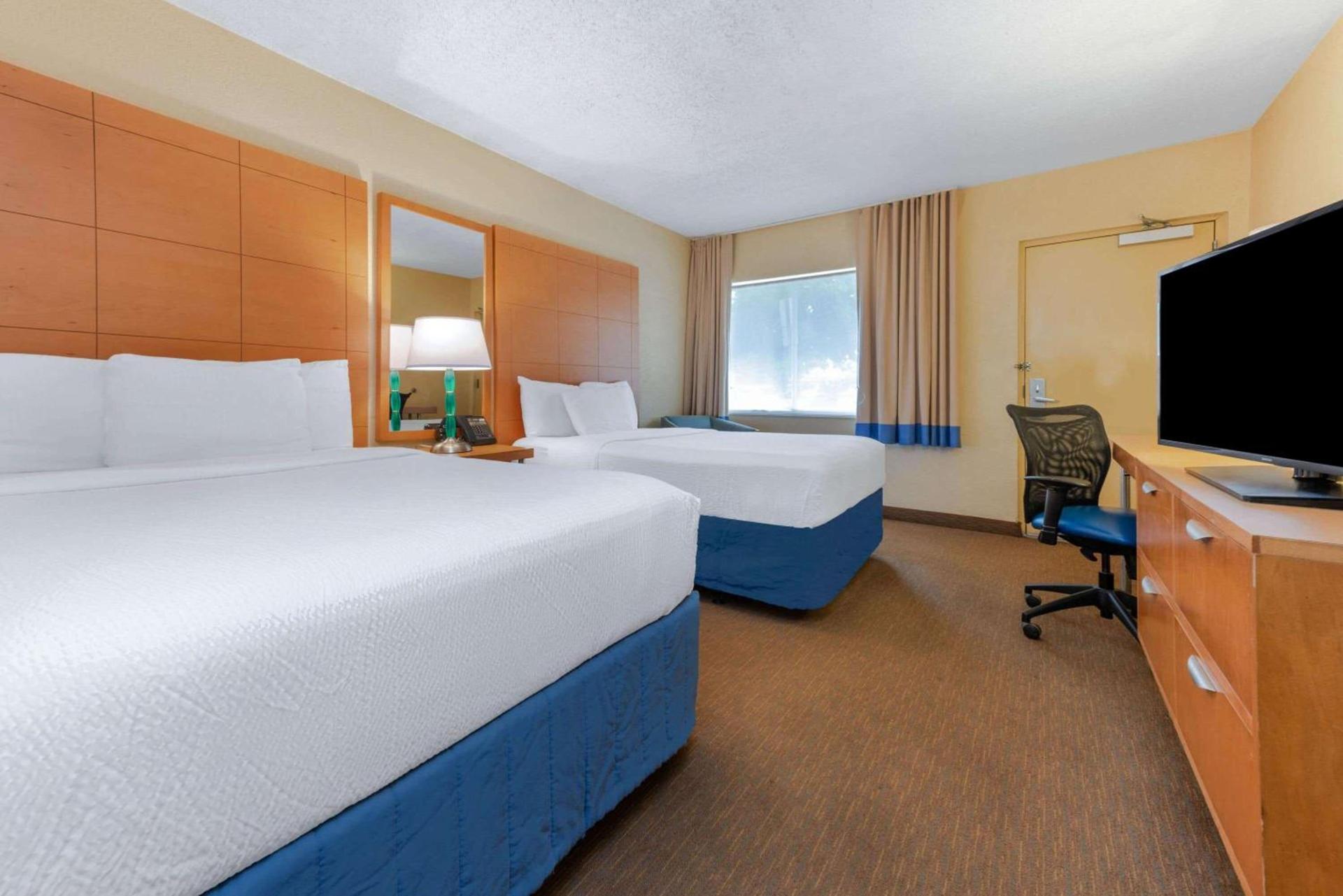 La Quinta by Wyndham Fort Lauderdale Pompano Beach photo 19