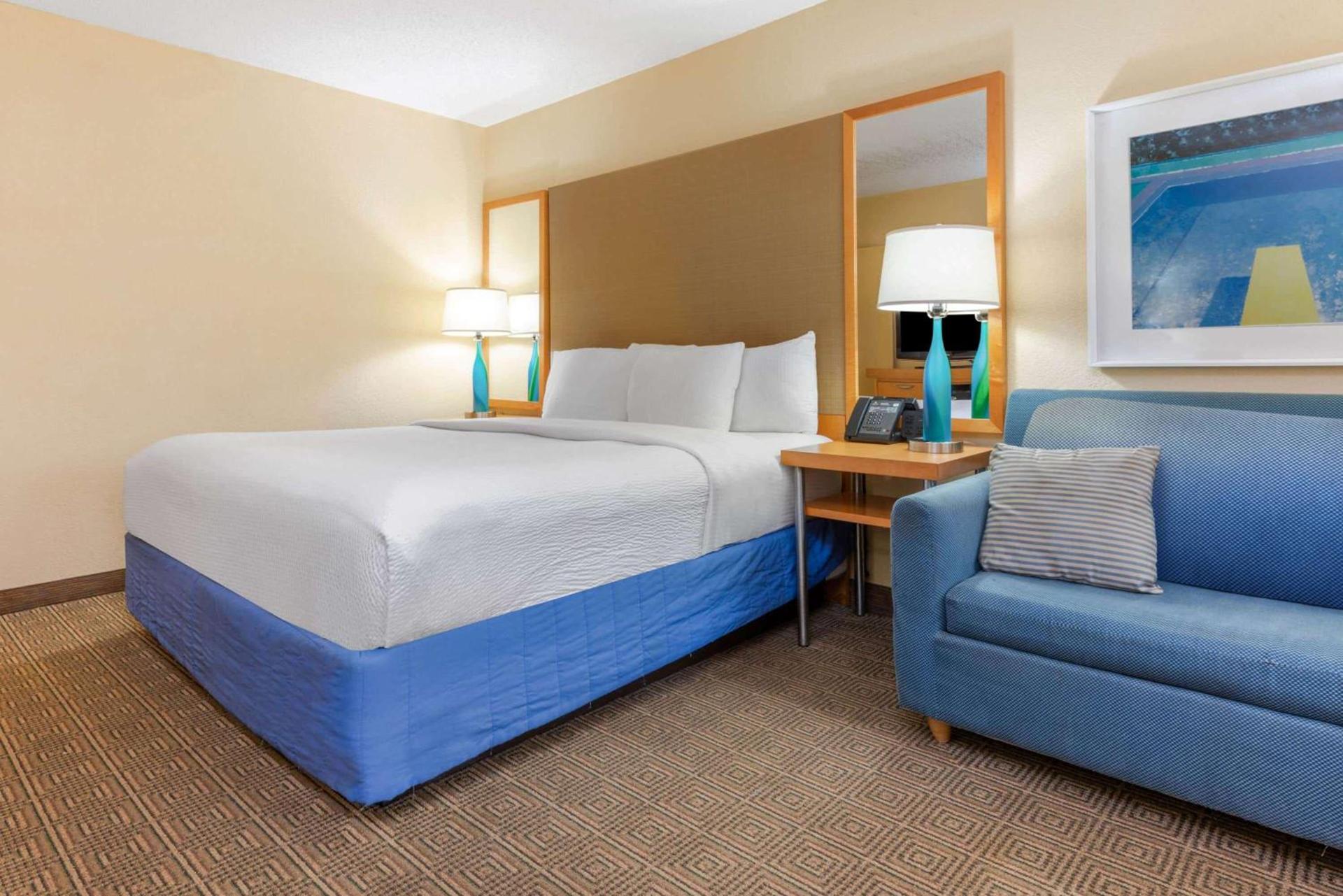 La Quinta by Wyndham Fort Lauderdale Pompano Beach photo 20