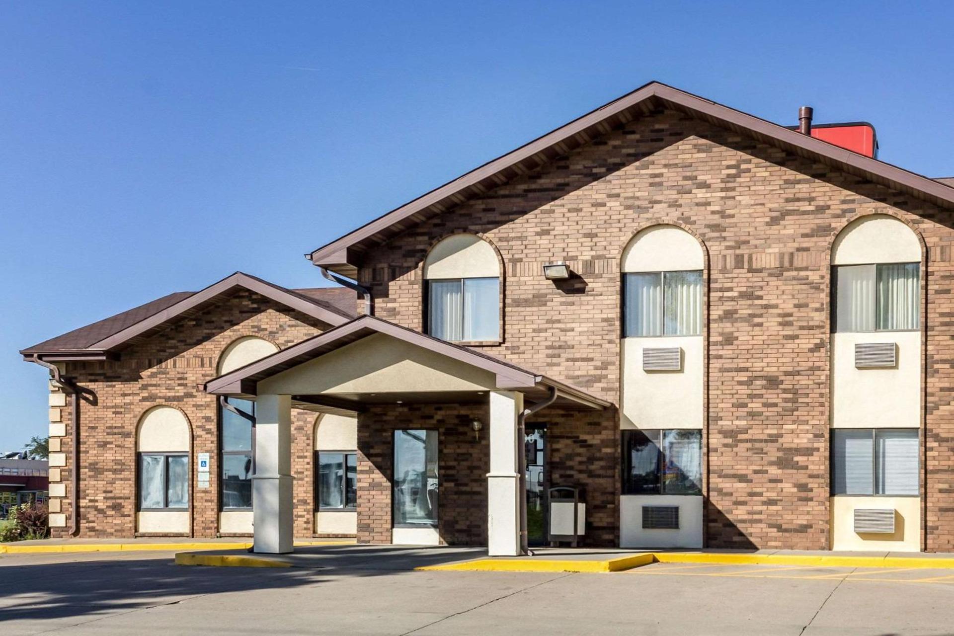 Econo Lodge Sioux Falls North photo 29