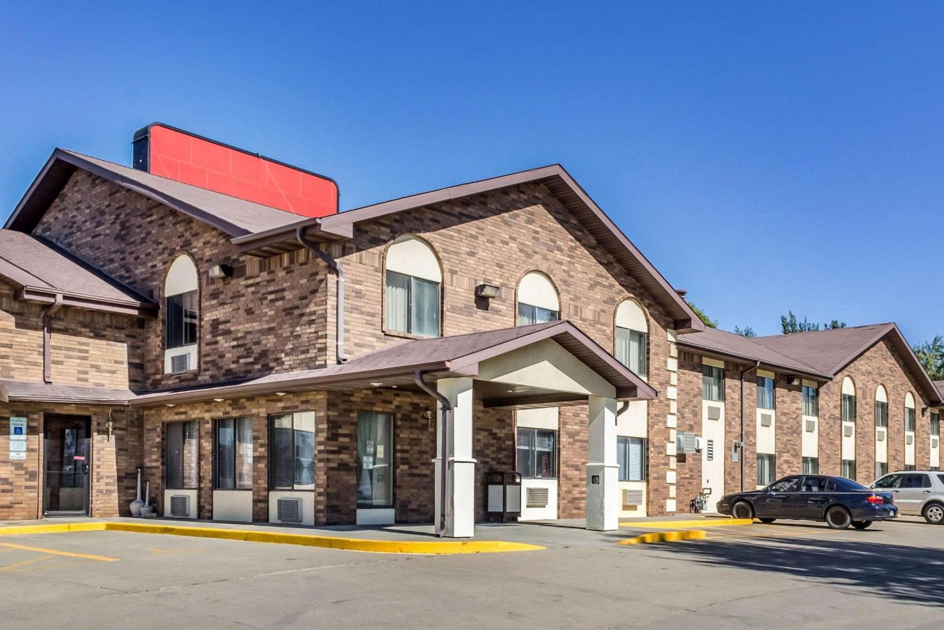 Econo Lodge Sioux Falls North photo 26