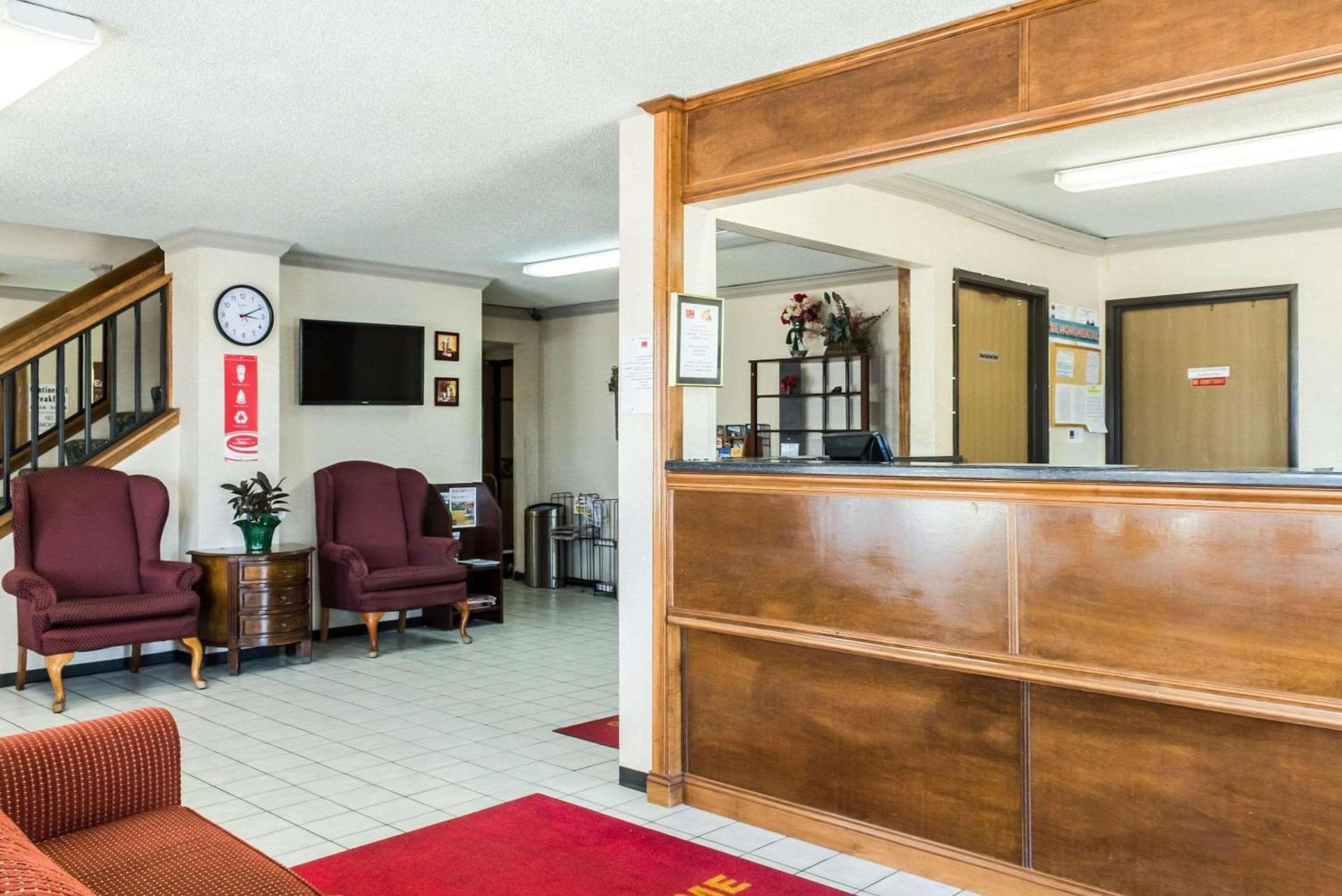 Econo Lodge Sioux Falls North photo 19