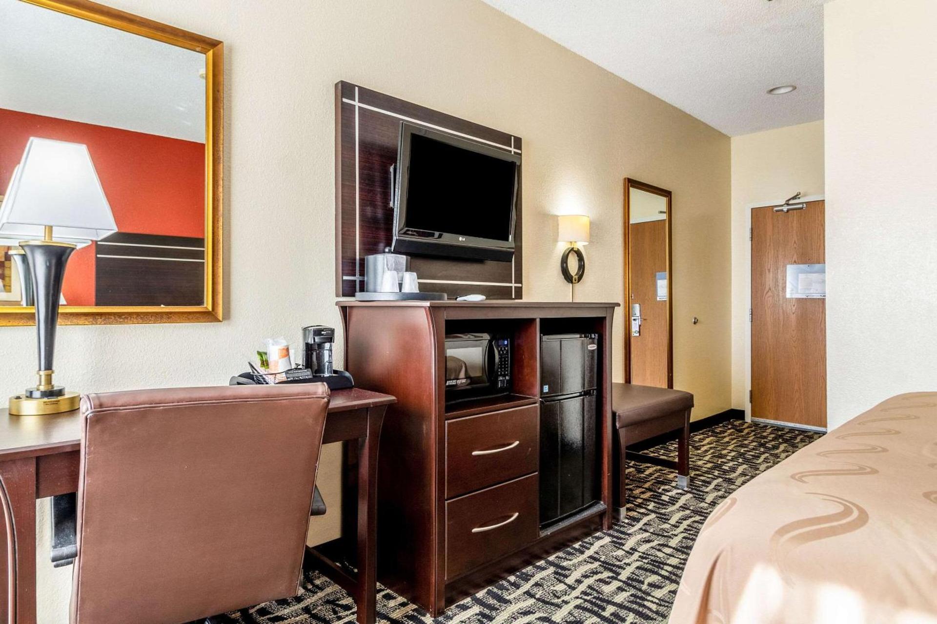 Quality Inn Texas City I-45 photo 24