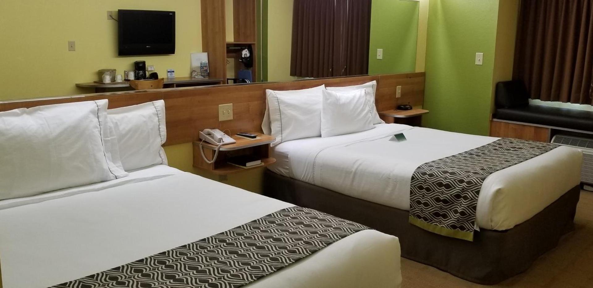 Microtel Inn & Suites by Wyndham Delphos photo 30