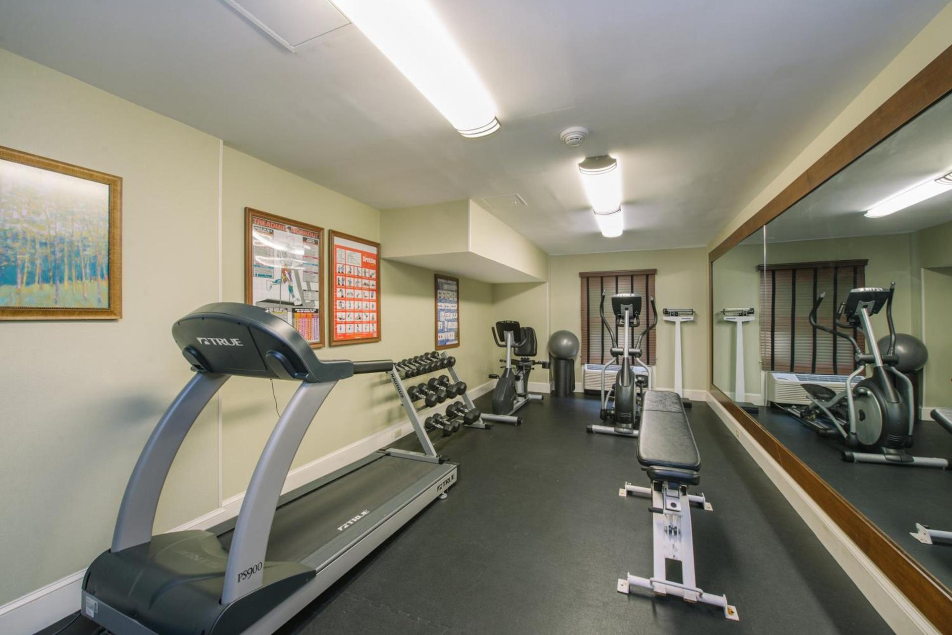 Holiday Inn Express and Suites Merrimack - Nashua by IHG photo 15