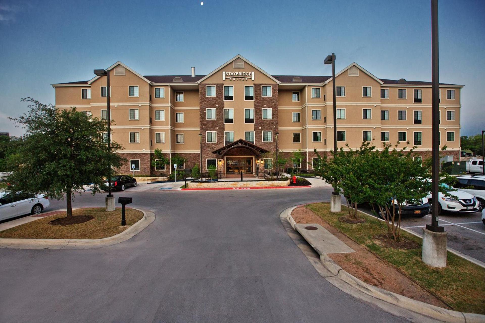 Staybridge Suites Austin South Interstate Hwy 35 by IHG photo 1