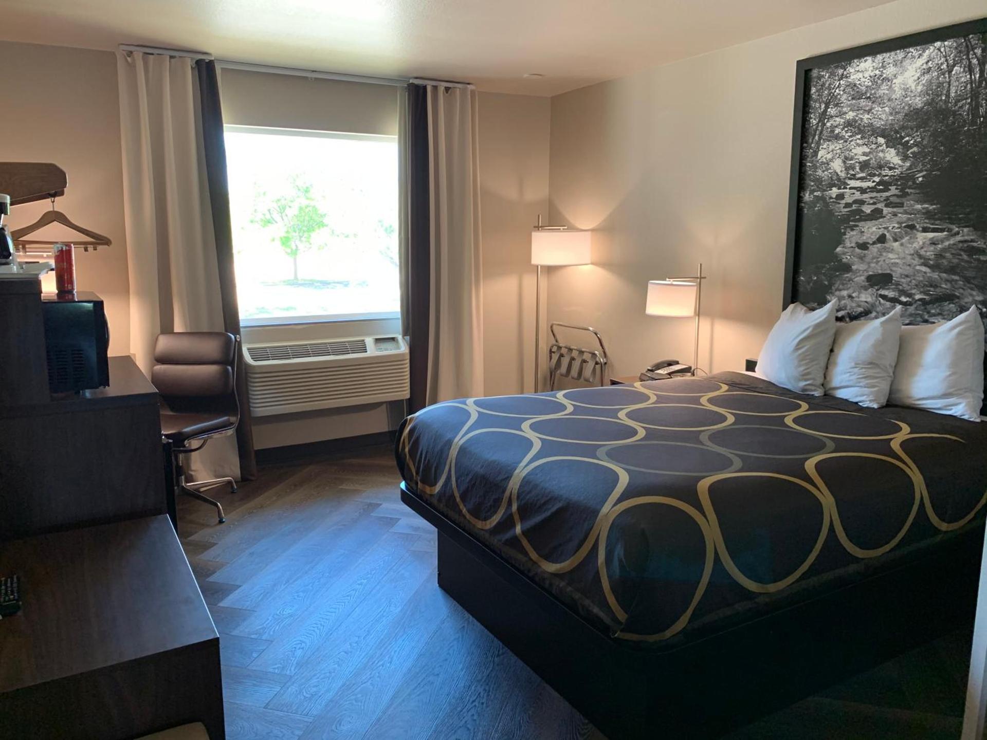 Greeley Valley Lodge photo 15