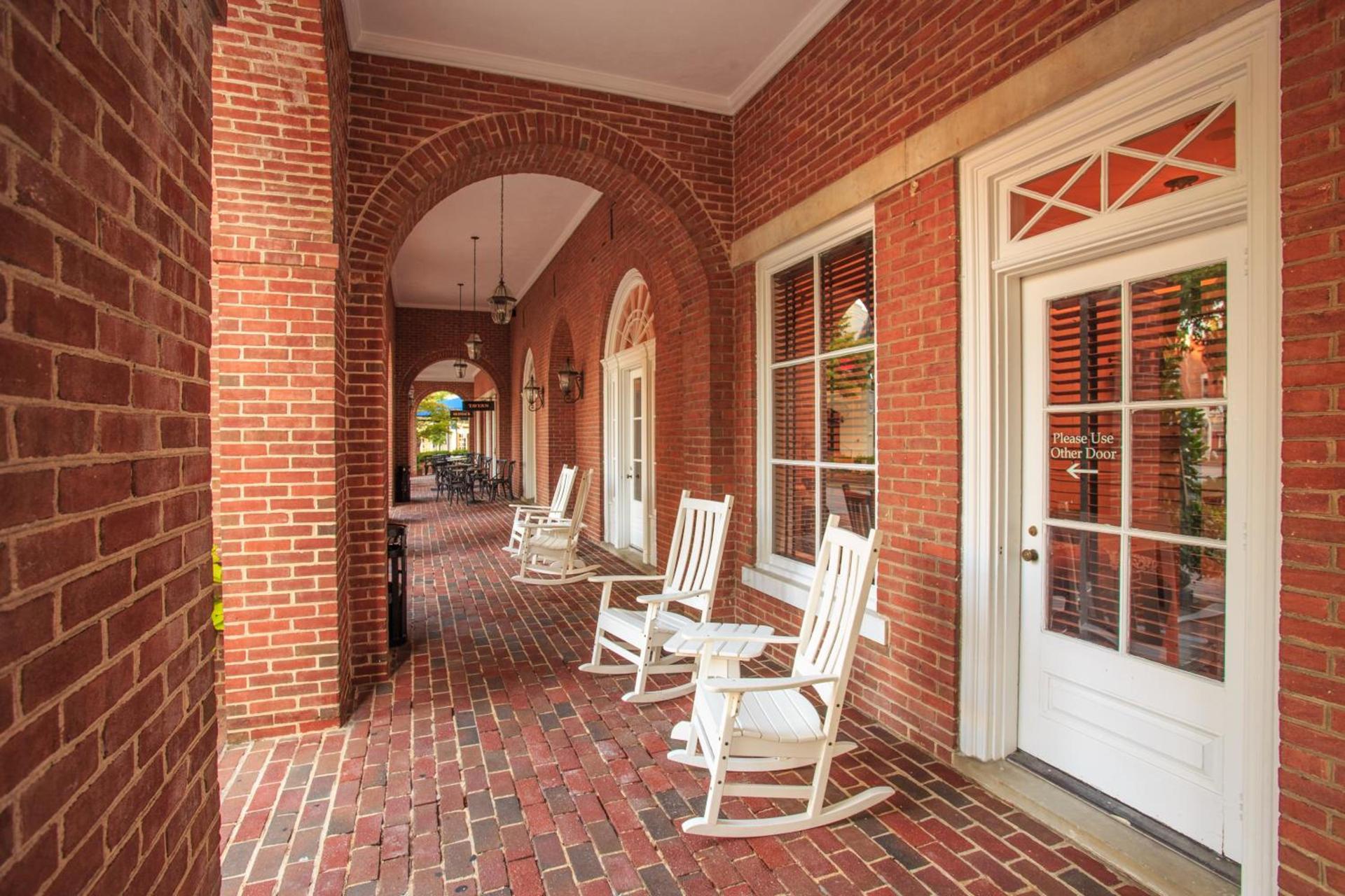 The Tidewater Inn photo 4