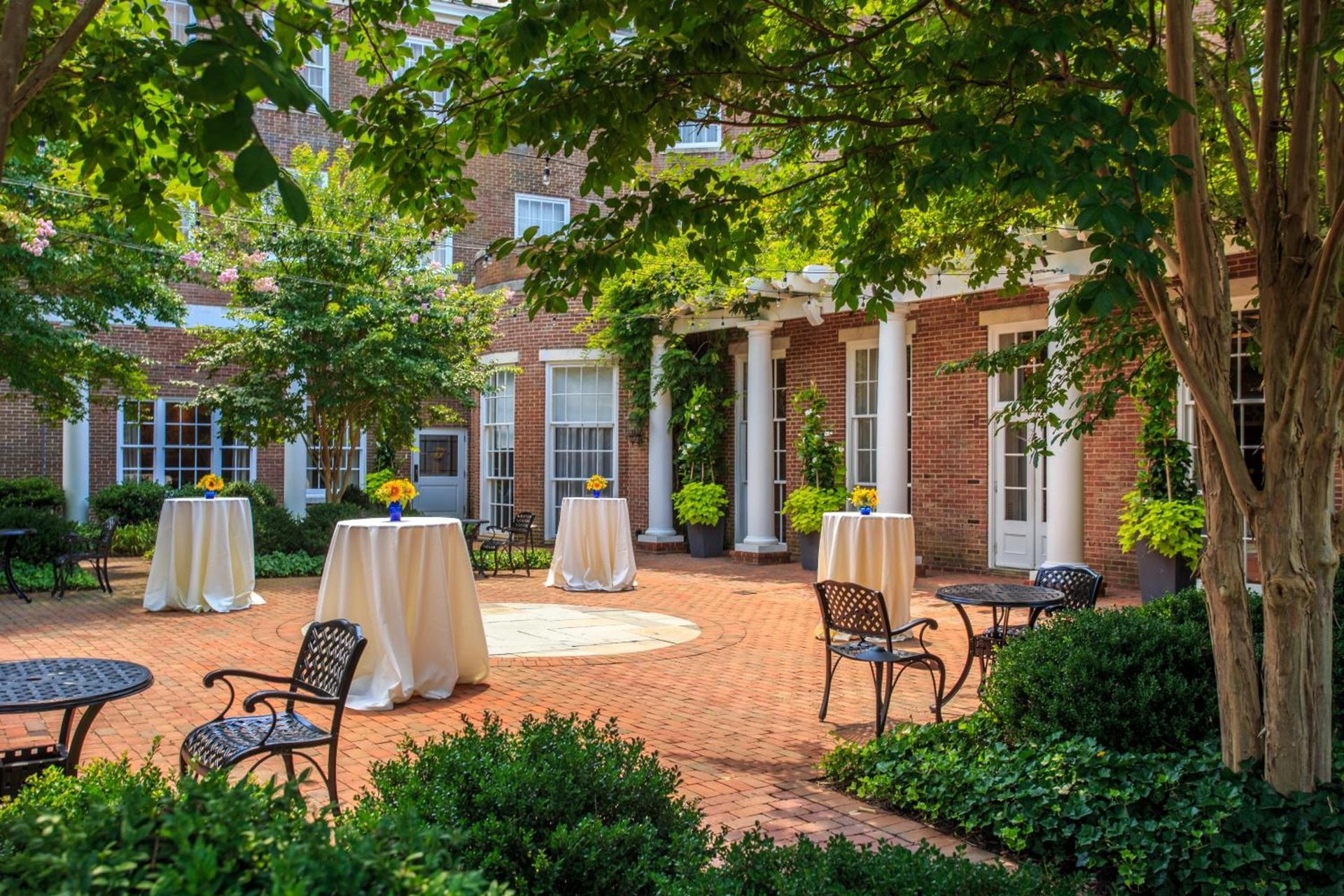 The Tidewater Inn photo 7