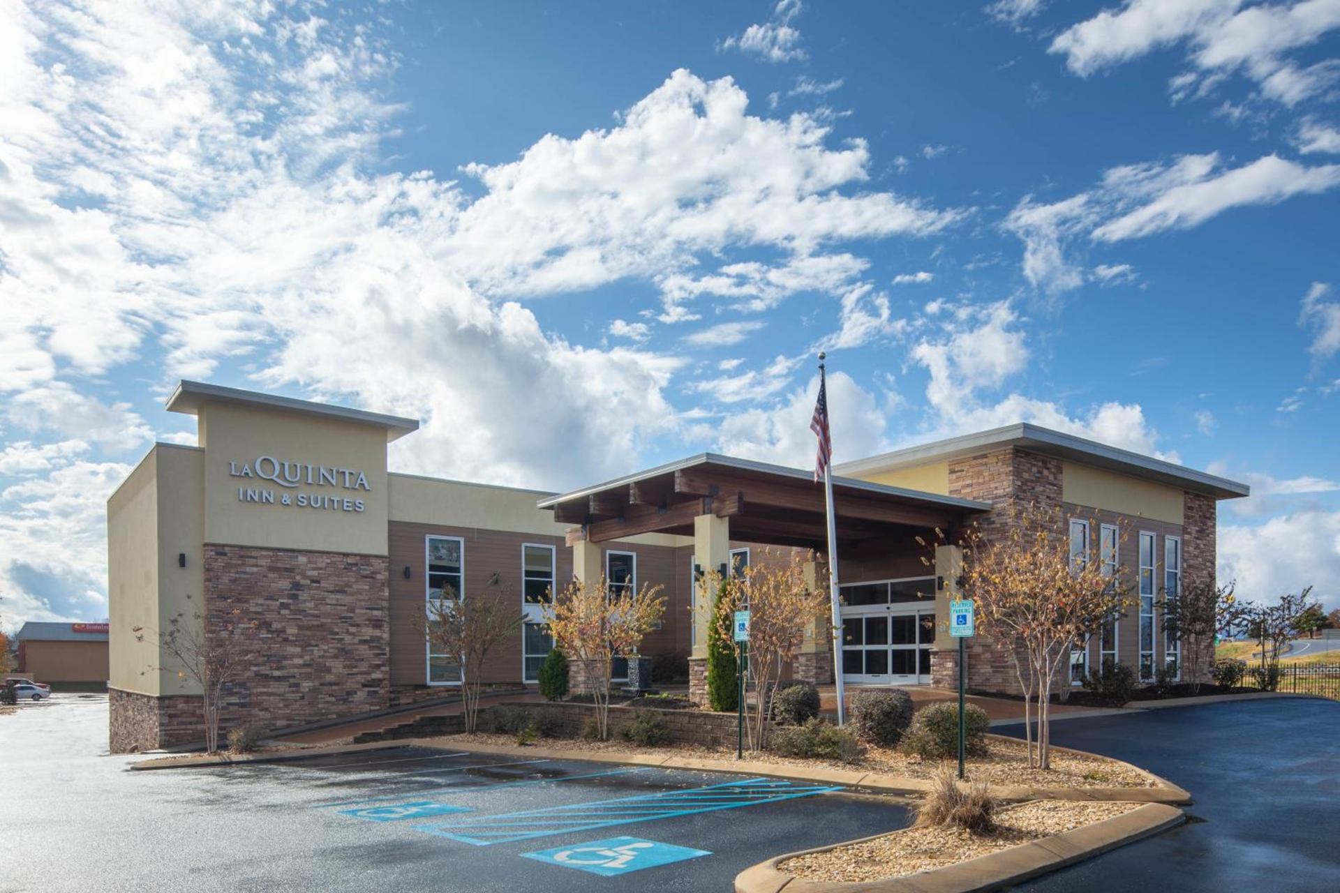 La Quinta by Wyndham Chattanooga - East Ridge photo 40