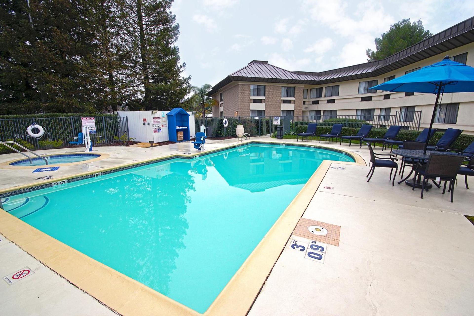 Holiday Inn Express Walnut Creek by IHG photo 8