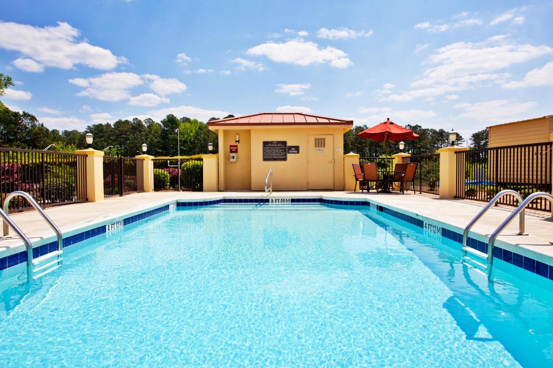 La Quinta by Wyndham LaGrange / I-85 photo 36