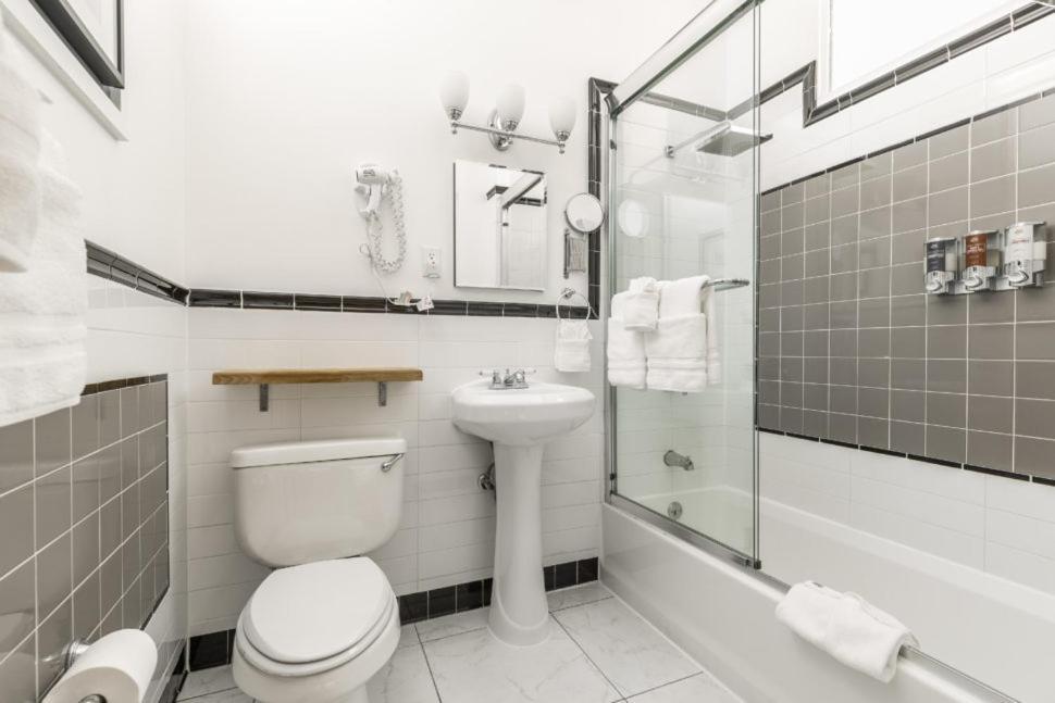 Henry Norman Hotel photo 11
