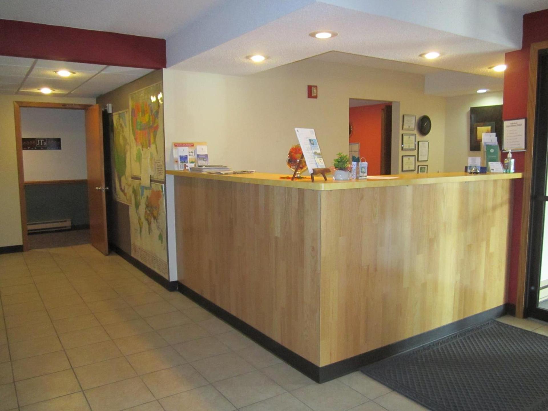 Sauk River Inn & Suites, a Travelodge by Wyndham photo 21