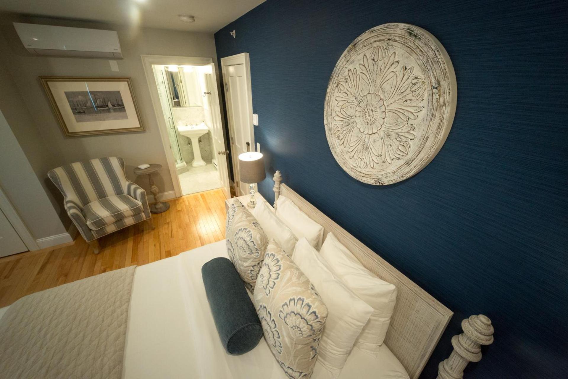 Serenity Inn Newport photo 60