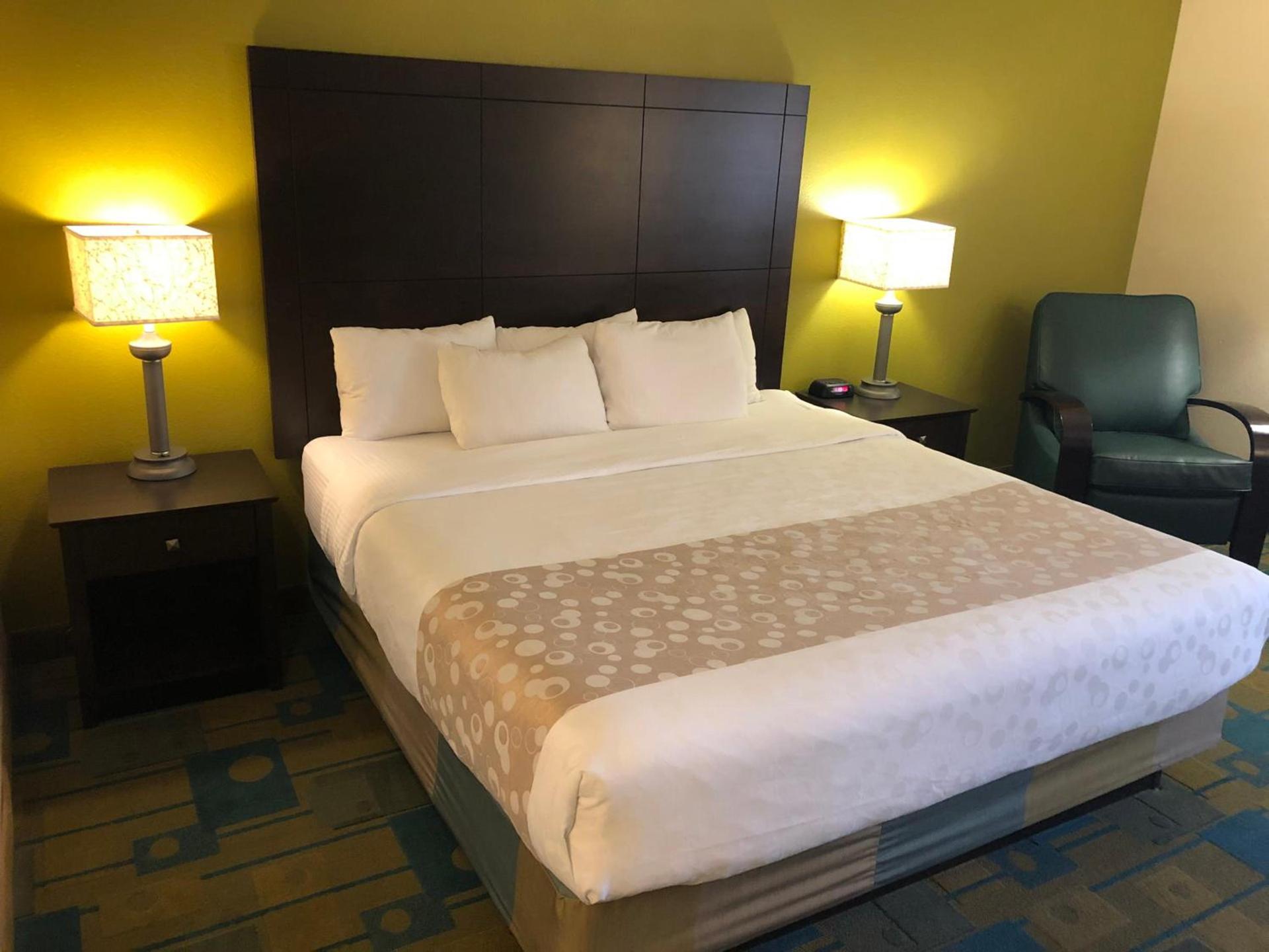 La Quinta by Wyndham Plattsburgh photo 8