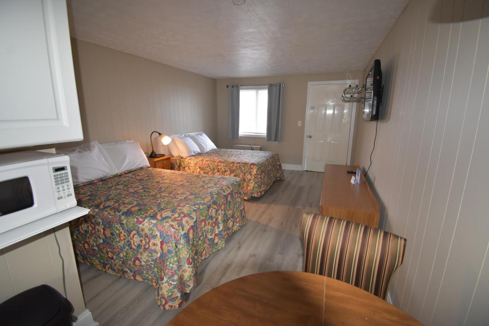 Island View Motel photo 21