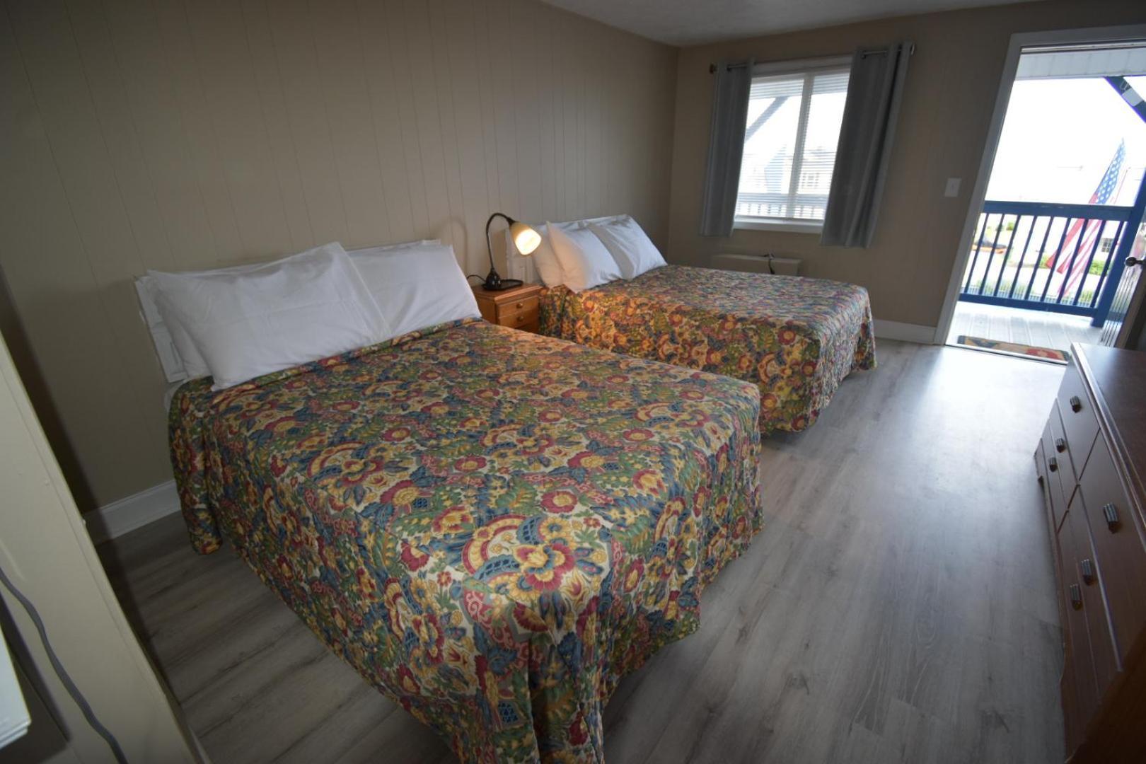 Island View Motel photo 22