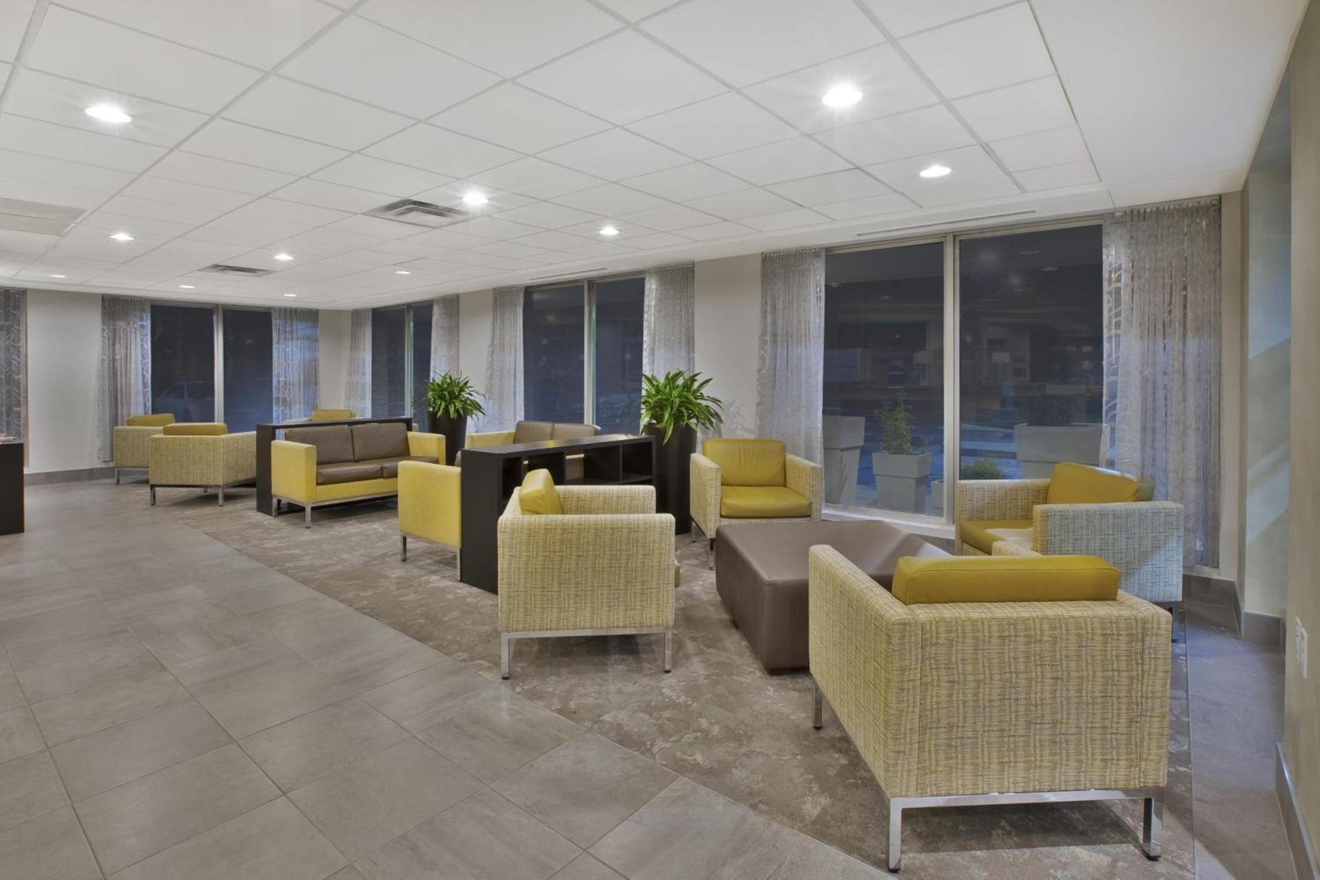 Holiday Inn Columbus Dwtn-Capitol Square by IHG photo 2