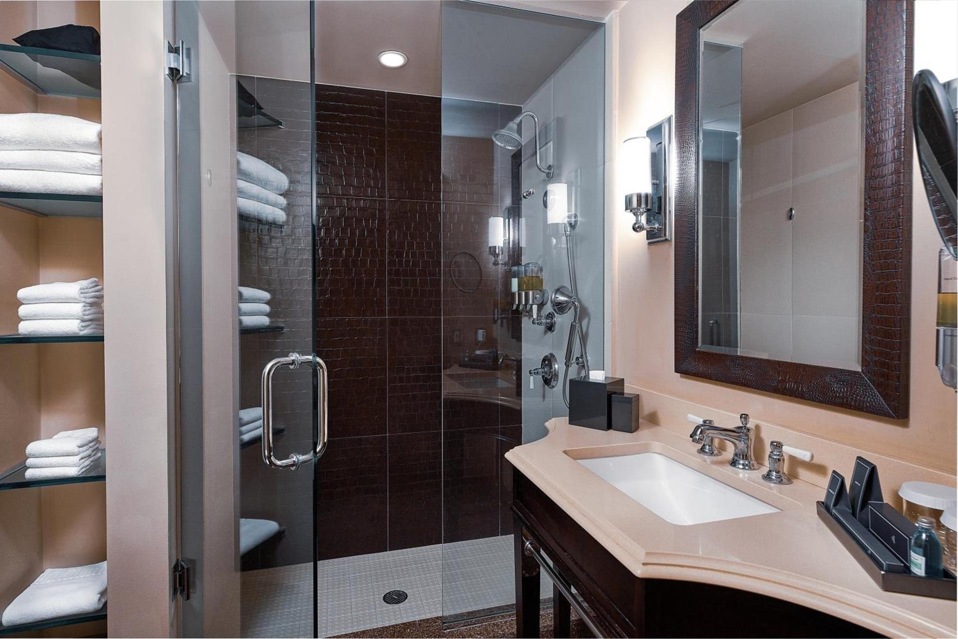 National Hotel, An Adult Only Oceanfront Resort photo 16
