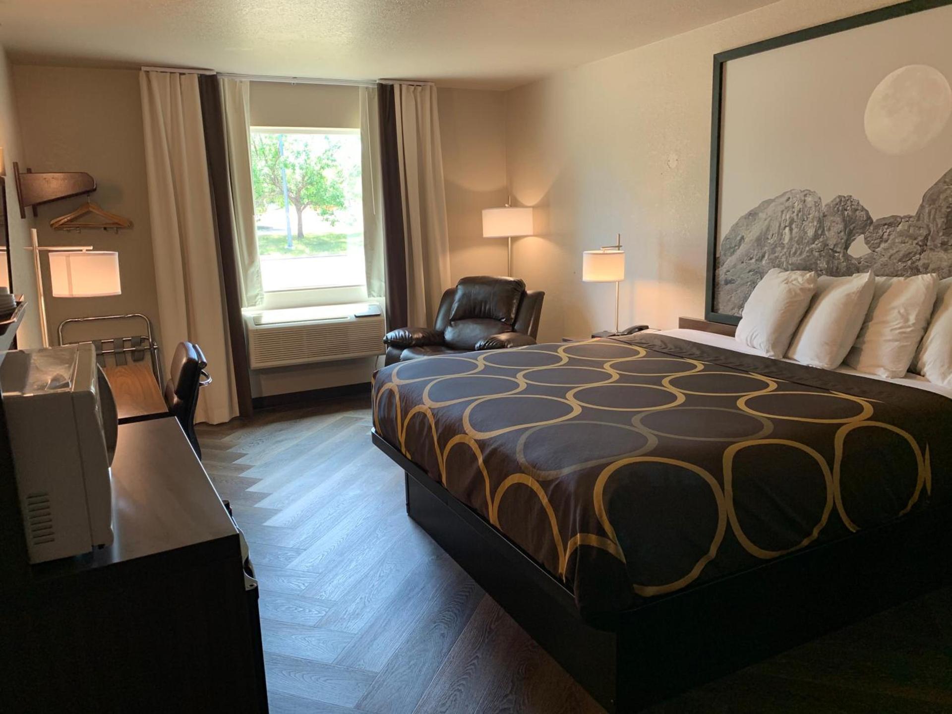 Greeley Valley Lodge photo 13