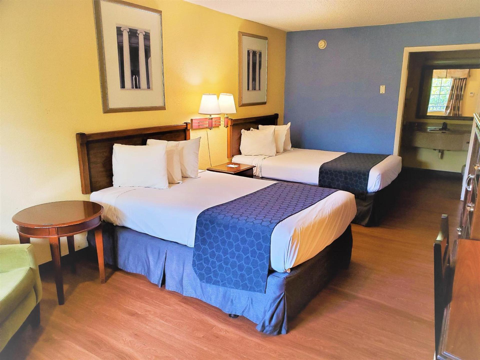 Days Inn by Wyndham Towson photo 20
