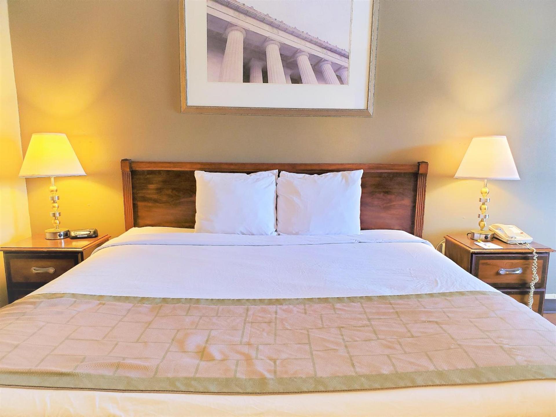 Days Inn by Wyndham Towson photo 13