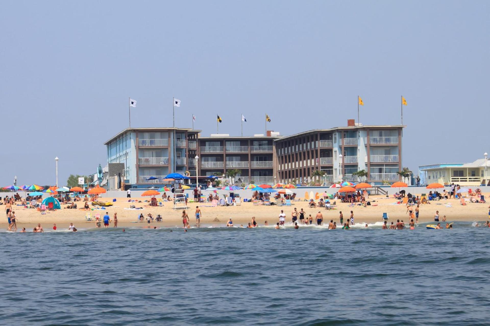 Flagship Oceanfront photo 3