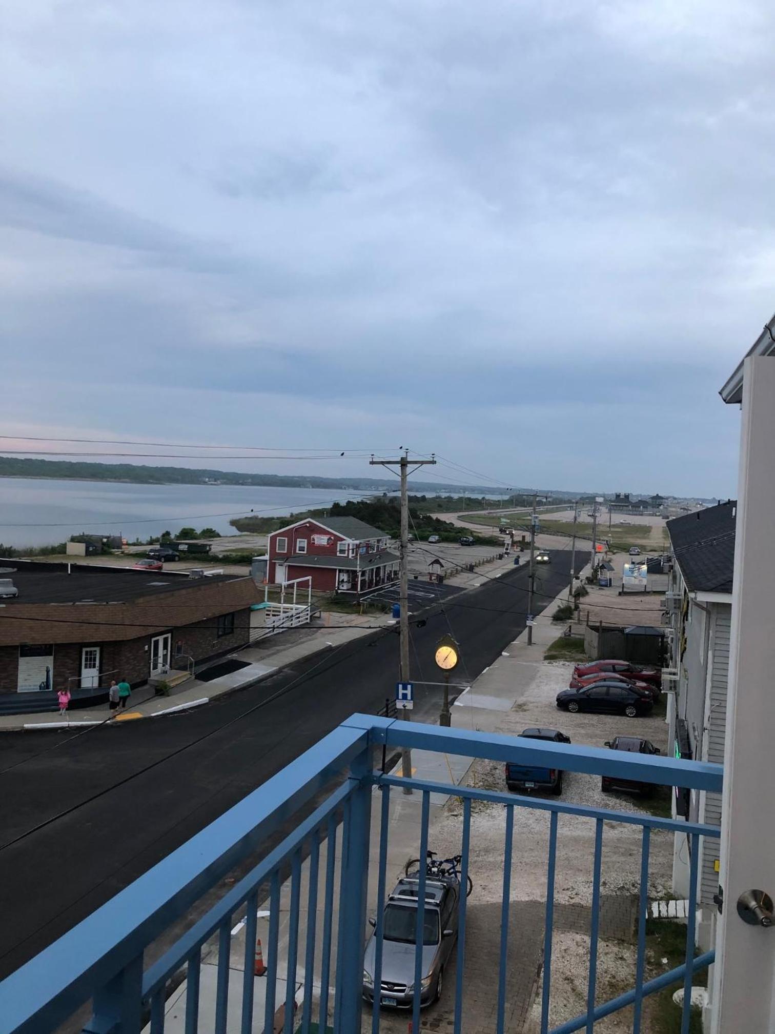 Misquamicut Beach Front Inn photo 7