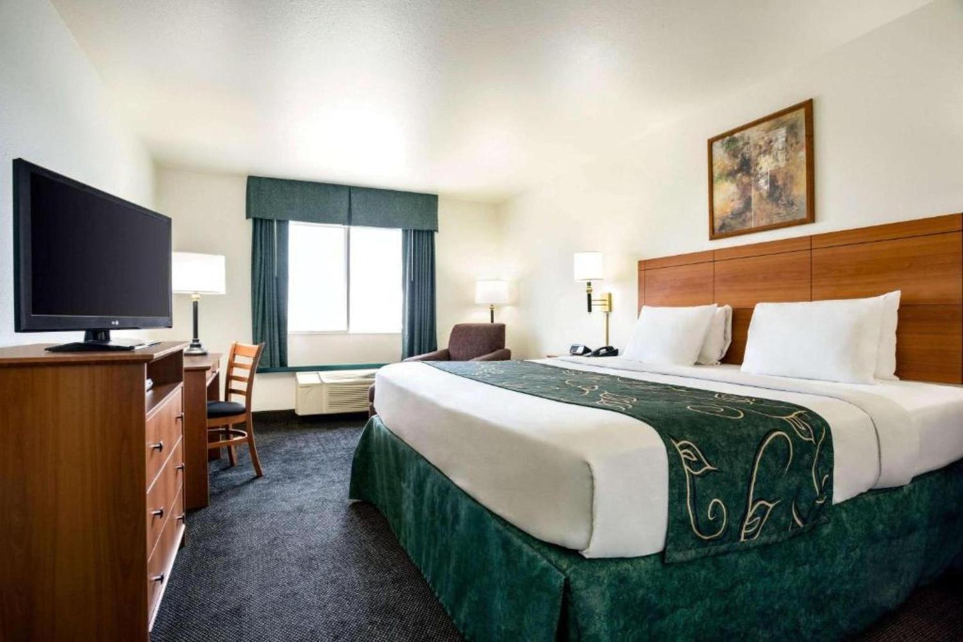 Travelodge by Wyndham Bill WY Thunder Basin Ntl Grassland photo 18